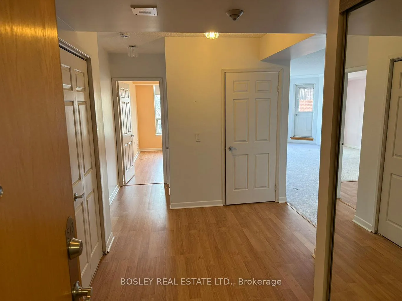 Photo 7 of Unit 513, 955 Millwood Road, Toronto, Leaside — HOMEH