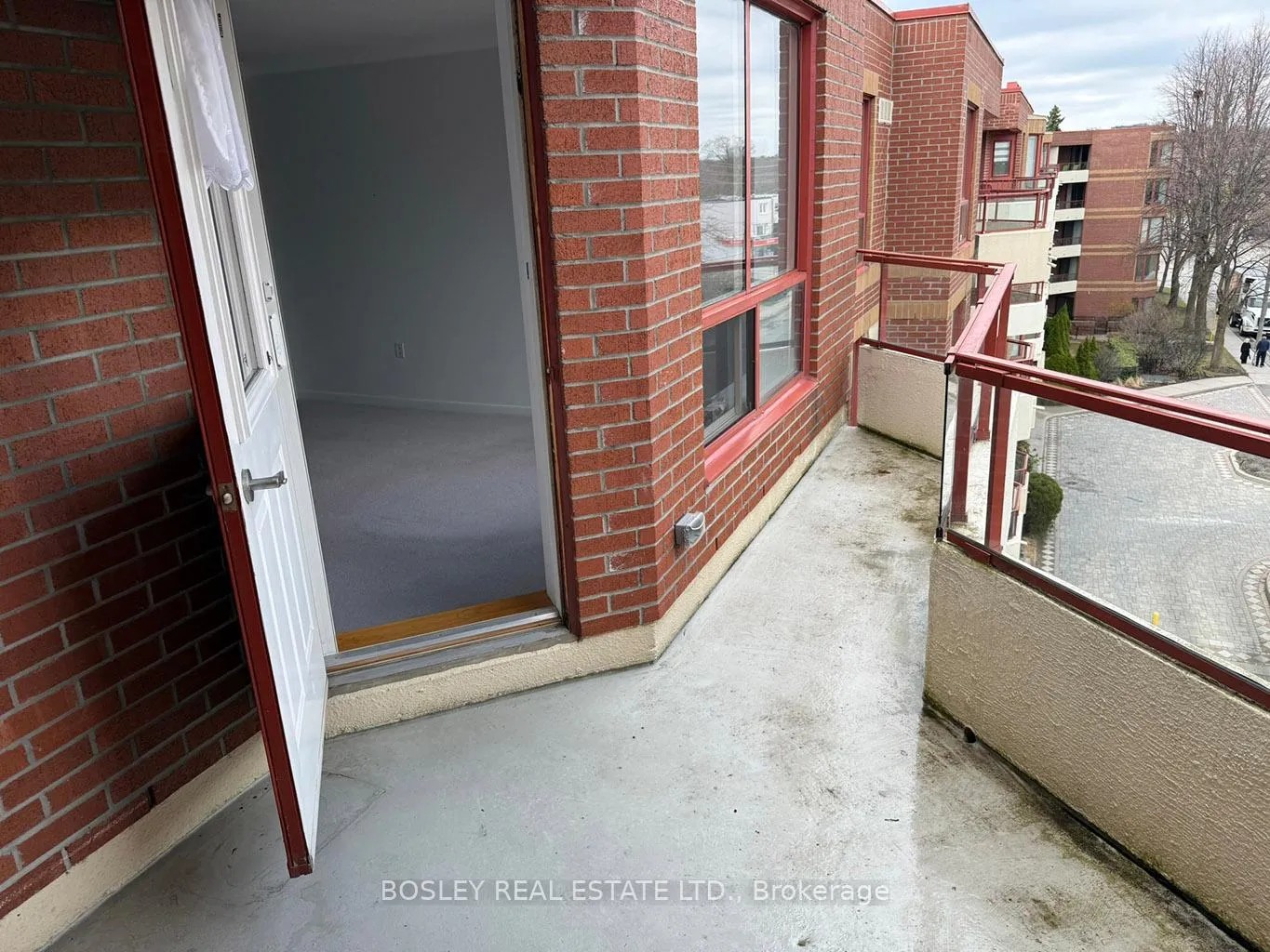 Photo 22 of Unit 513, 955 Millwood Road, Toronto, Leaside — HOMEH
