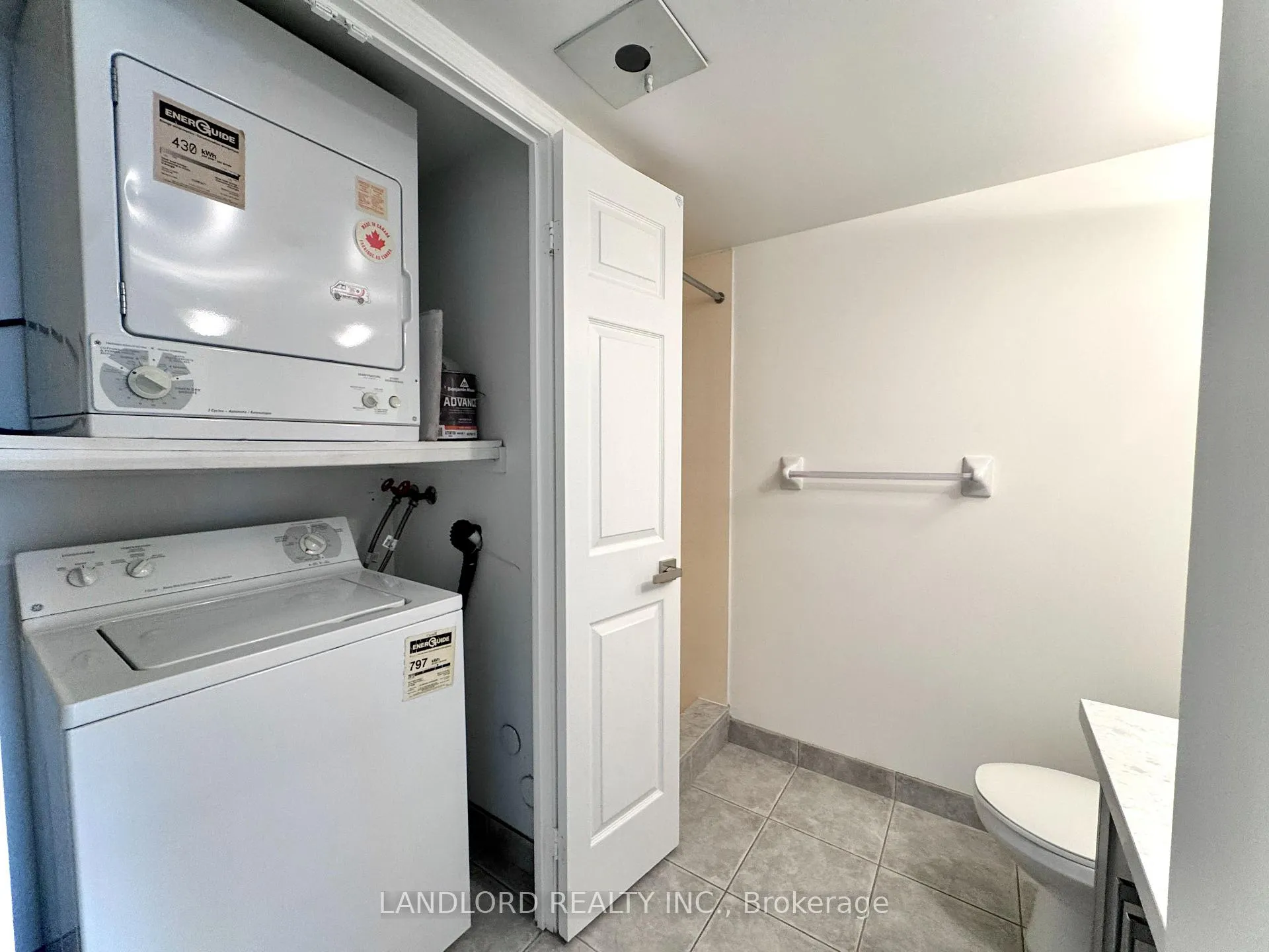 Photo 20 of Unit 911, 109 Front Street E, Toronto, Moss Park — HOMEH