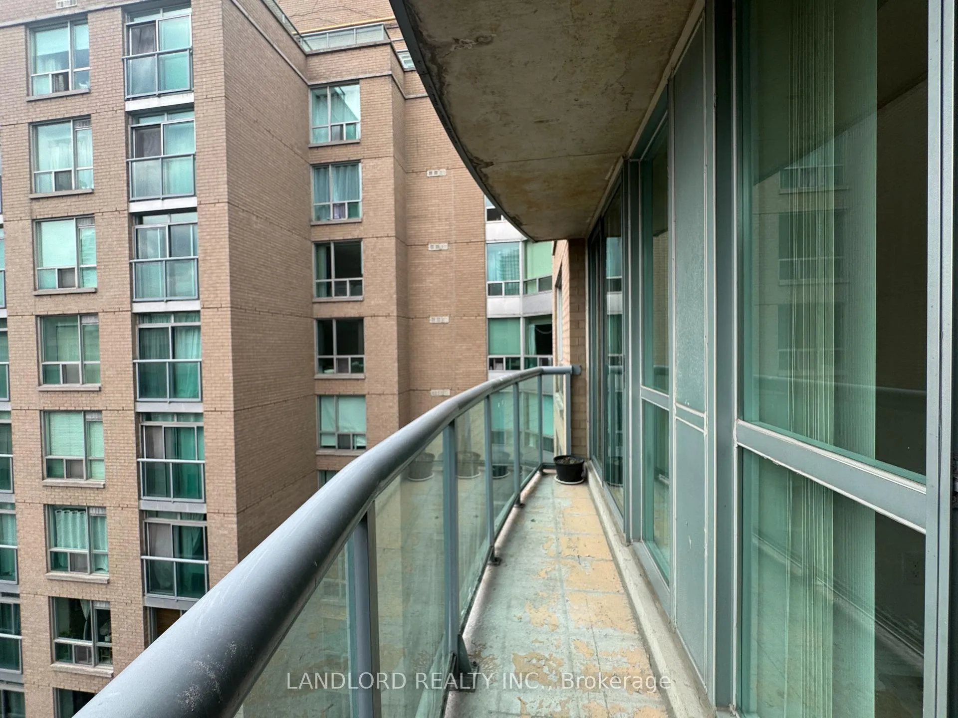 Photo 24 of Unit 911, 109 Front Street E, Toronto, Moss Park — HOMEH