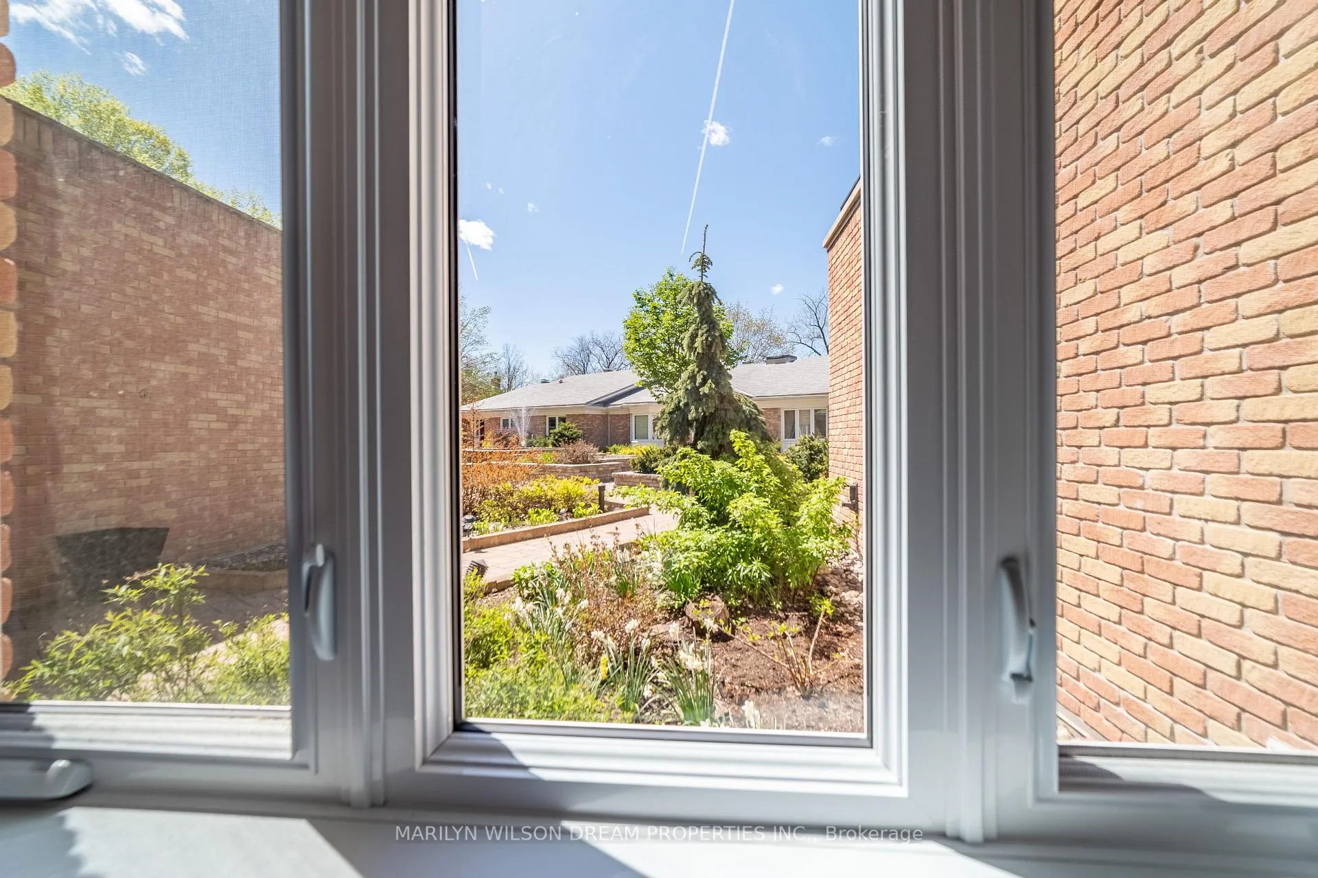 Photo 17 of Unit 7, 65 Whitemarl Drive, Ottawa, Rockcliffe — HOMEH