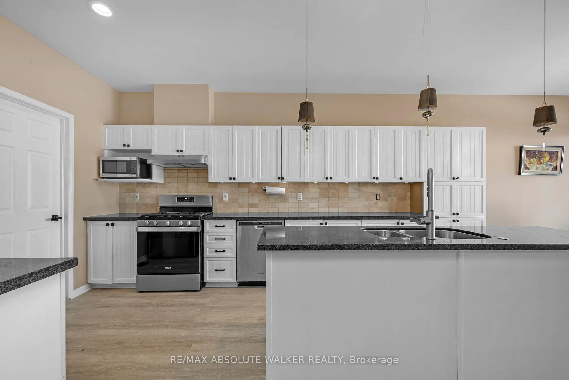 Photo 8 of 1024 Marconi Avenue, Ottawa, Kanata - Morgan's Grant/South March — HOMEH