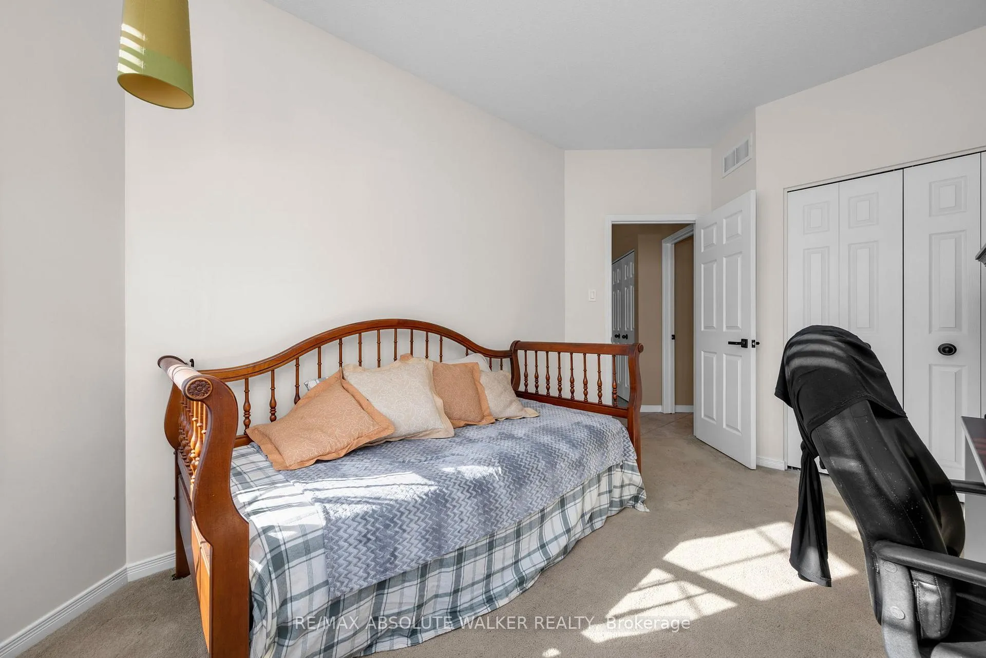 Photo 17 of 1024 Marconi Avenue, Ottawa, Kanata - Morgan's Grant/South March — HOMEH