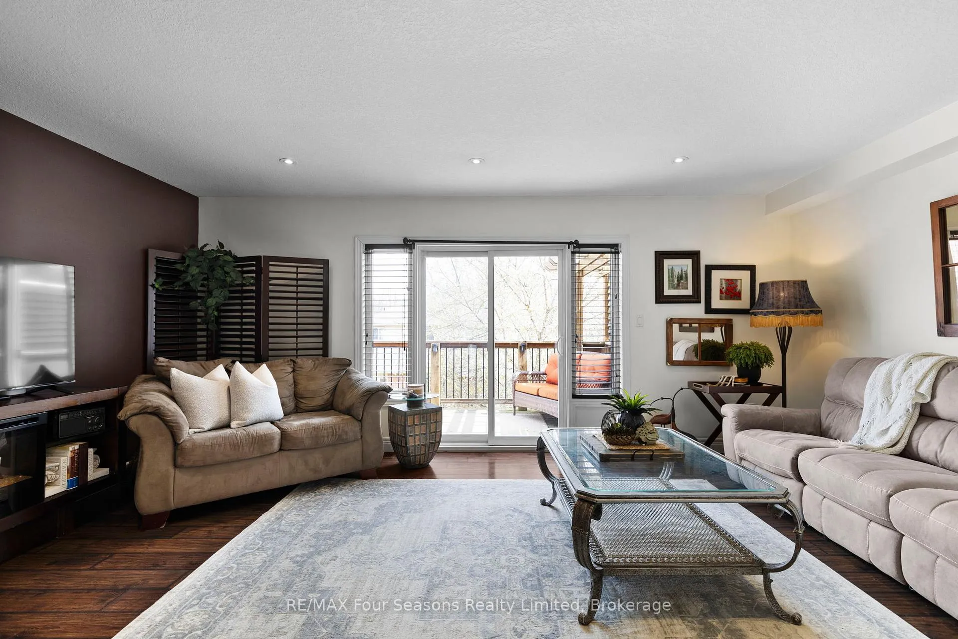 Photo 13 of Unit 13, 305 Briarmeadow Drive, Kitchener — HOMEH