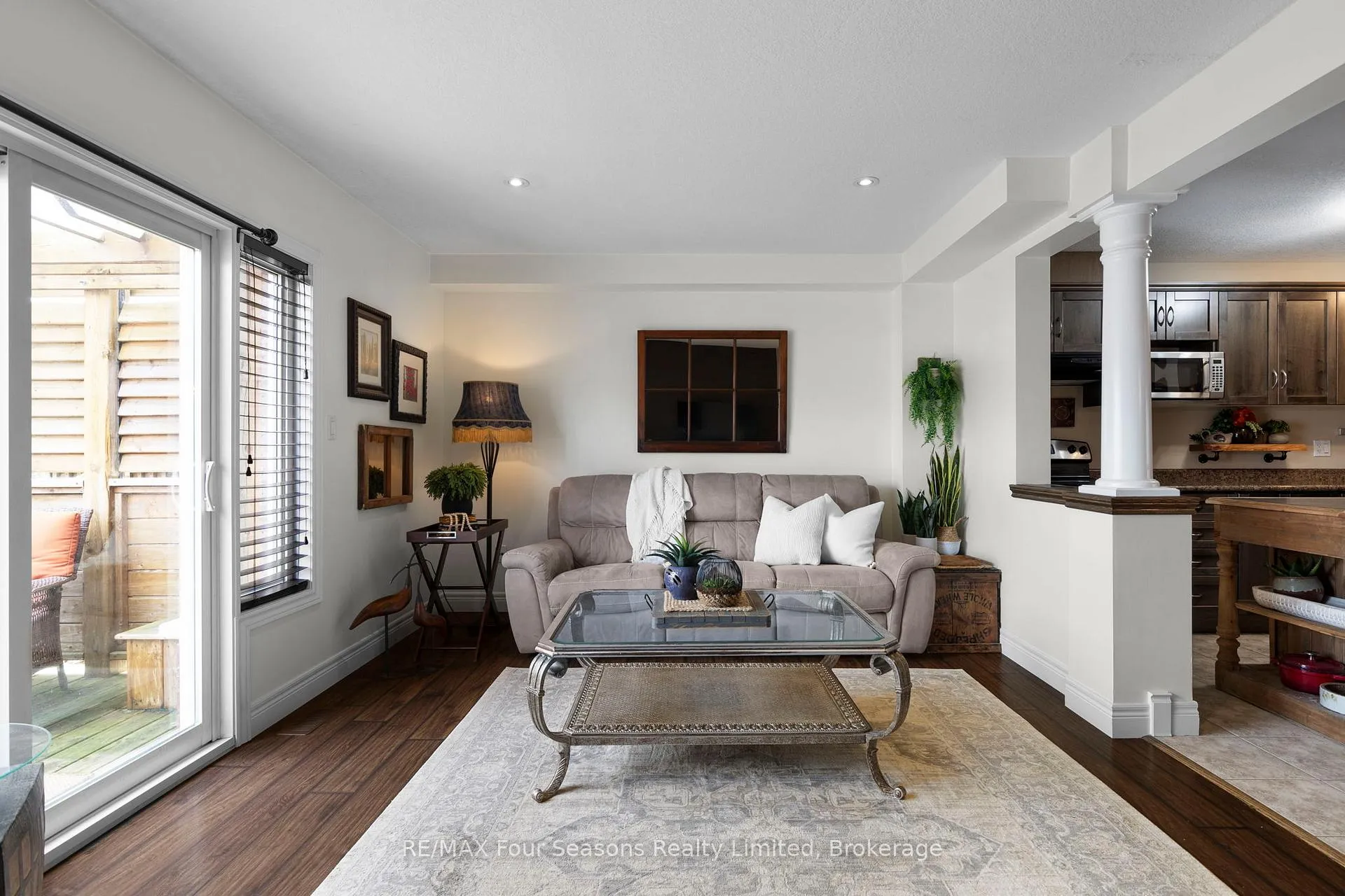Photo 15 of Unit 13, 305 Briarmeadow Drive, Kitchener — HOMEH