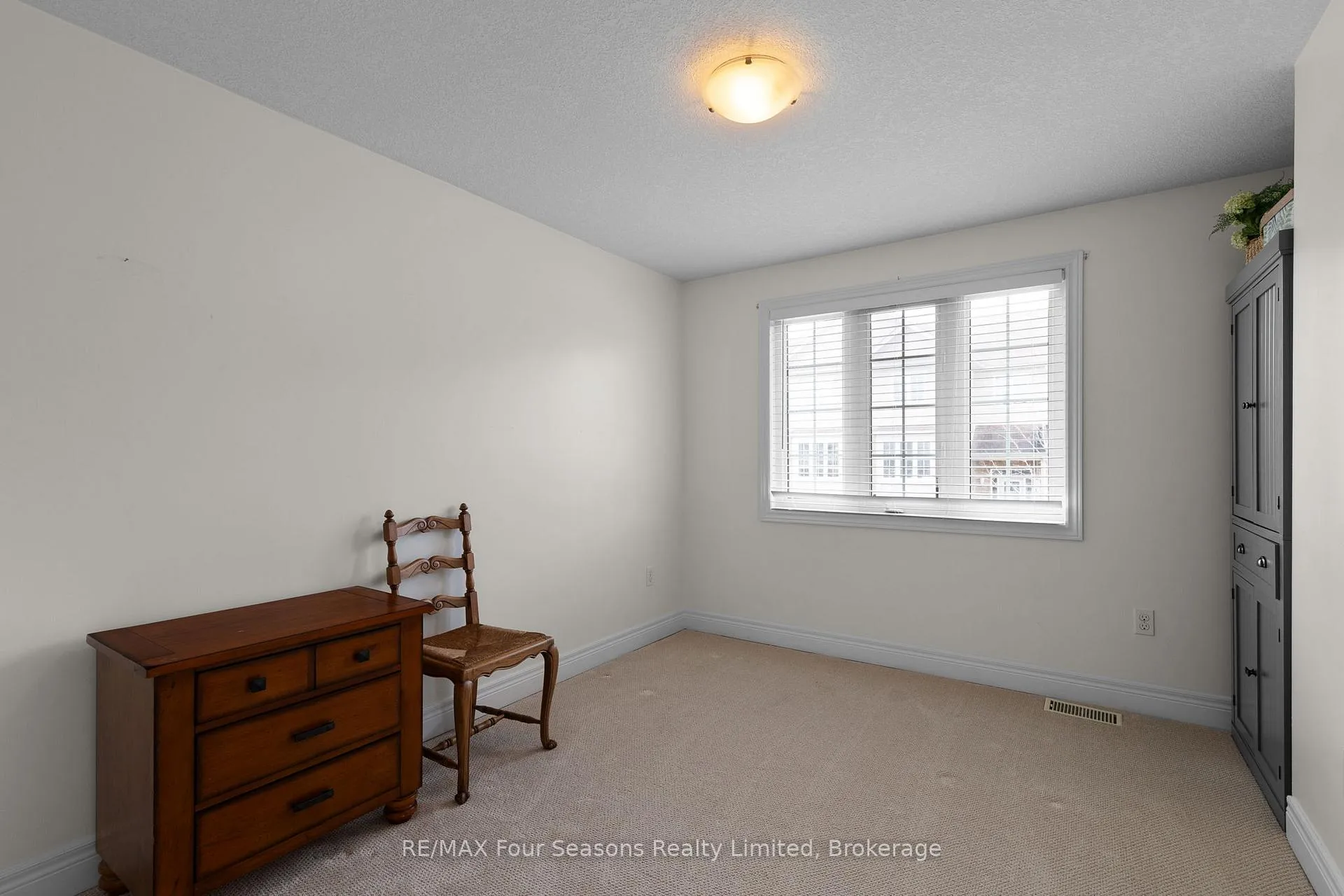 Photo 22 of Unit 13, 305 Briarmeadow Drive, Kitchener — HOMEH