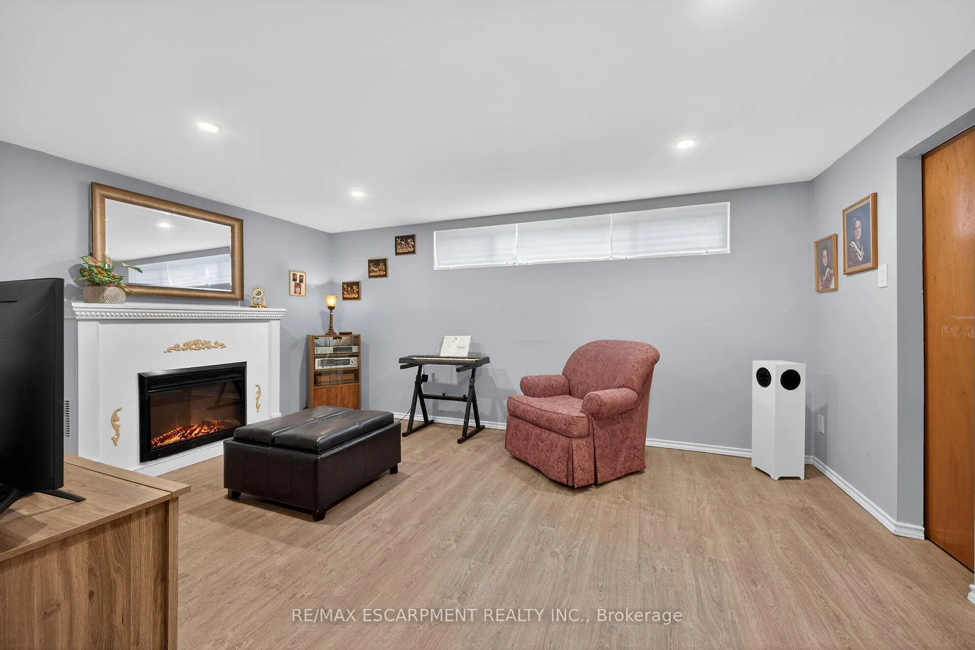 Photo 33 of 210 Columbia Drive, Hamilton, Buchanan — HOMEH