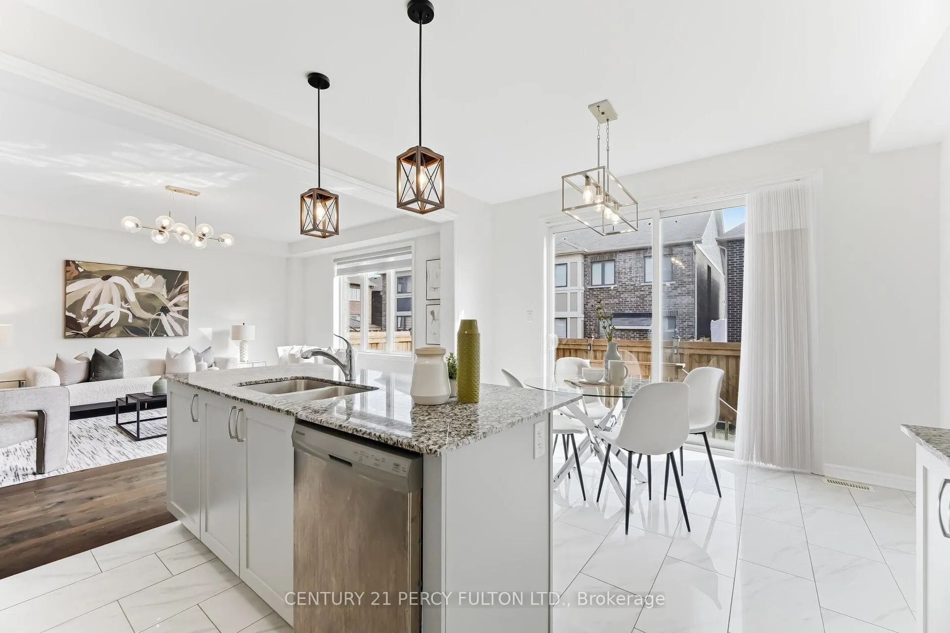 Photo 18 of 11 Cisco Drive, Whitby, Rural Whitby — HOMEH