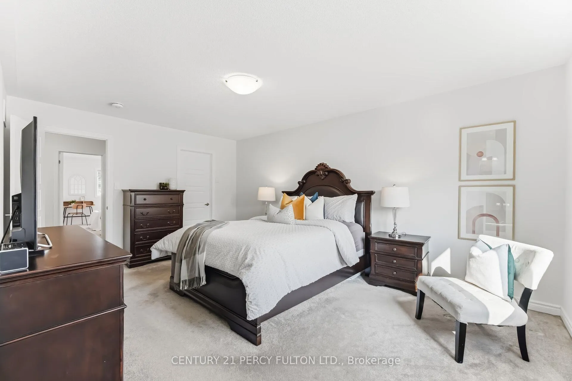 Photo 26 of 11 Cisco Drive, Whitby, Rural Whitby — HOMEH