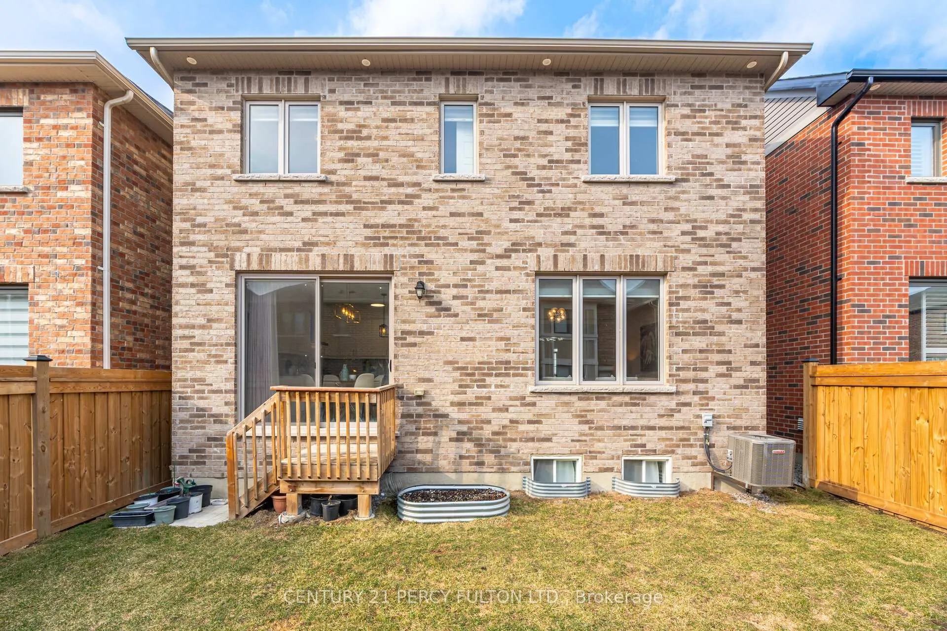 Photo 43 of 11 Cisco Drive, Whitby, Rural Whitby — HOMEH