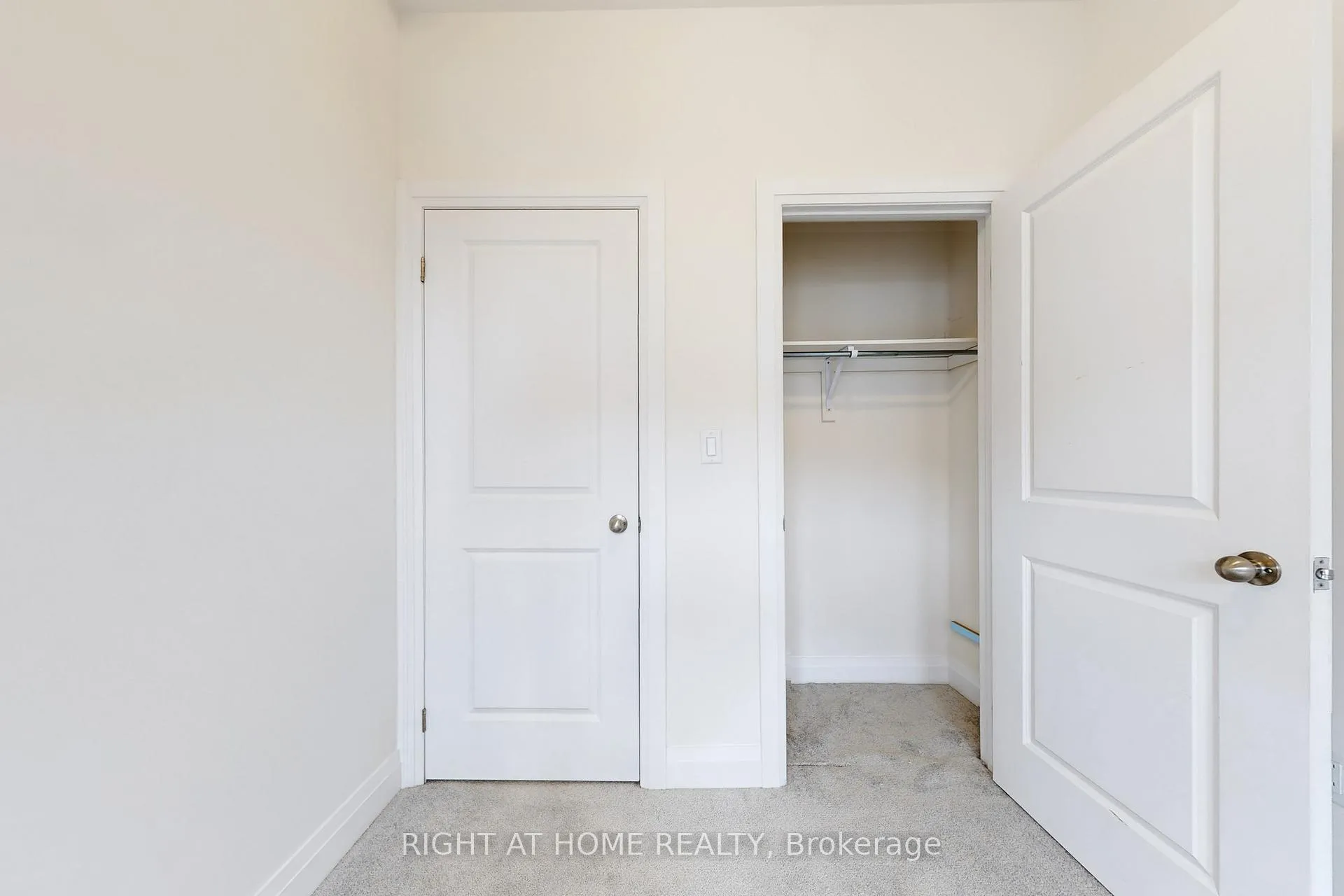 Photo 32 of 157 Blick Crescent, Aurora, Bayview Northeast — HOMEH
