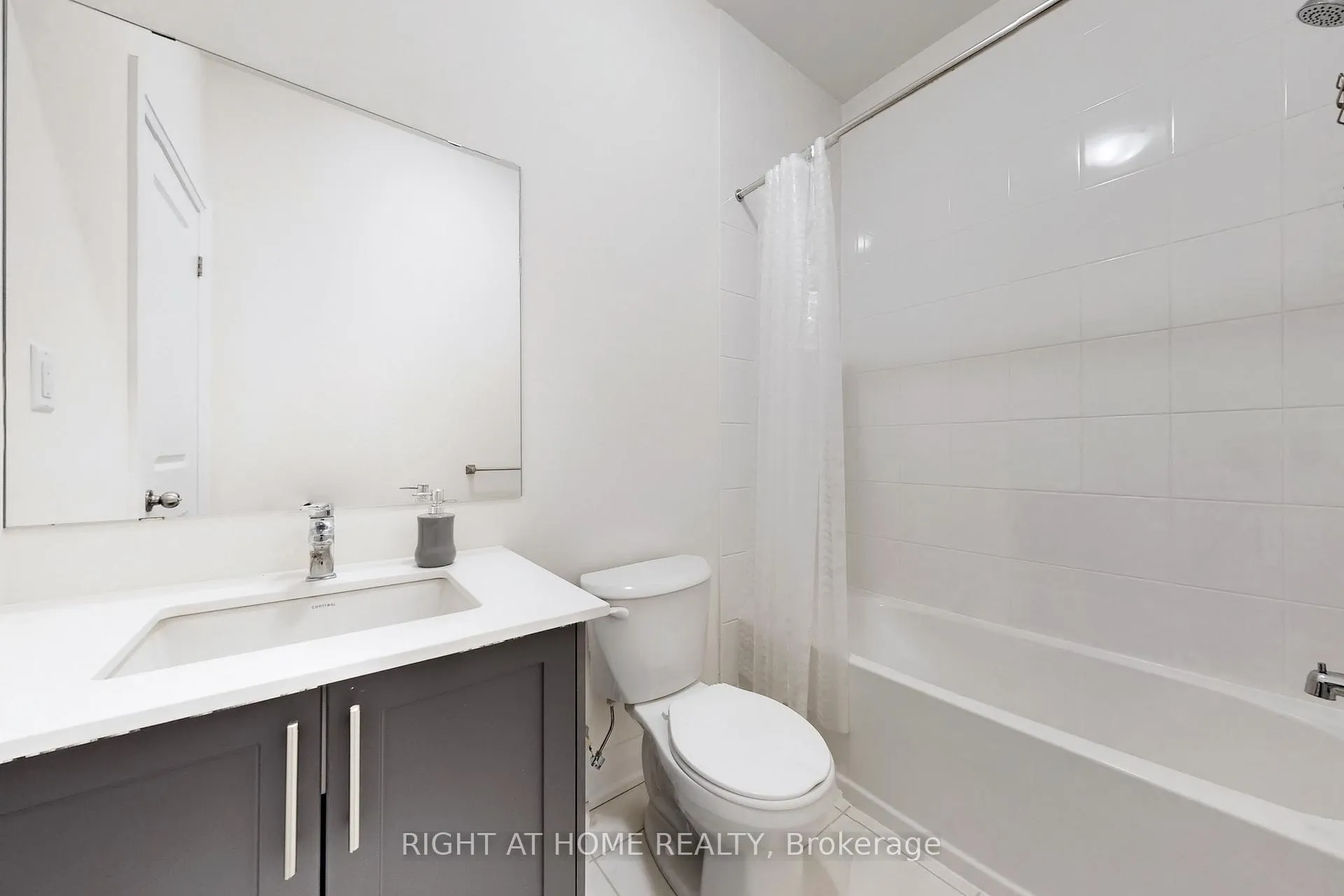 Photo 33 of 157 Blick Crescent, Aurora, Bayview Northeast — HOMEH