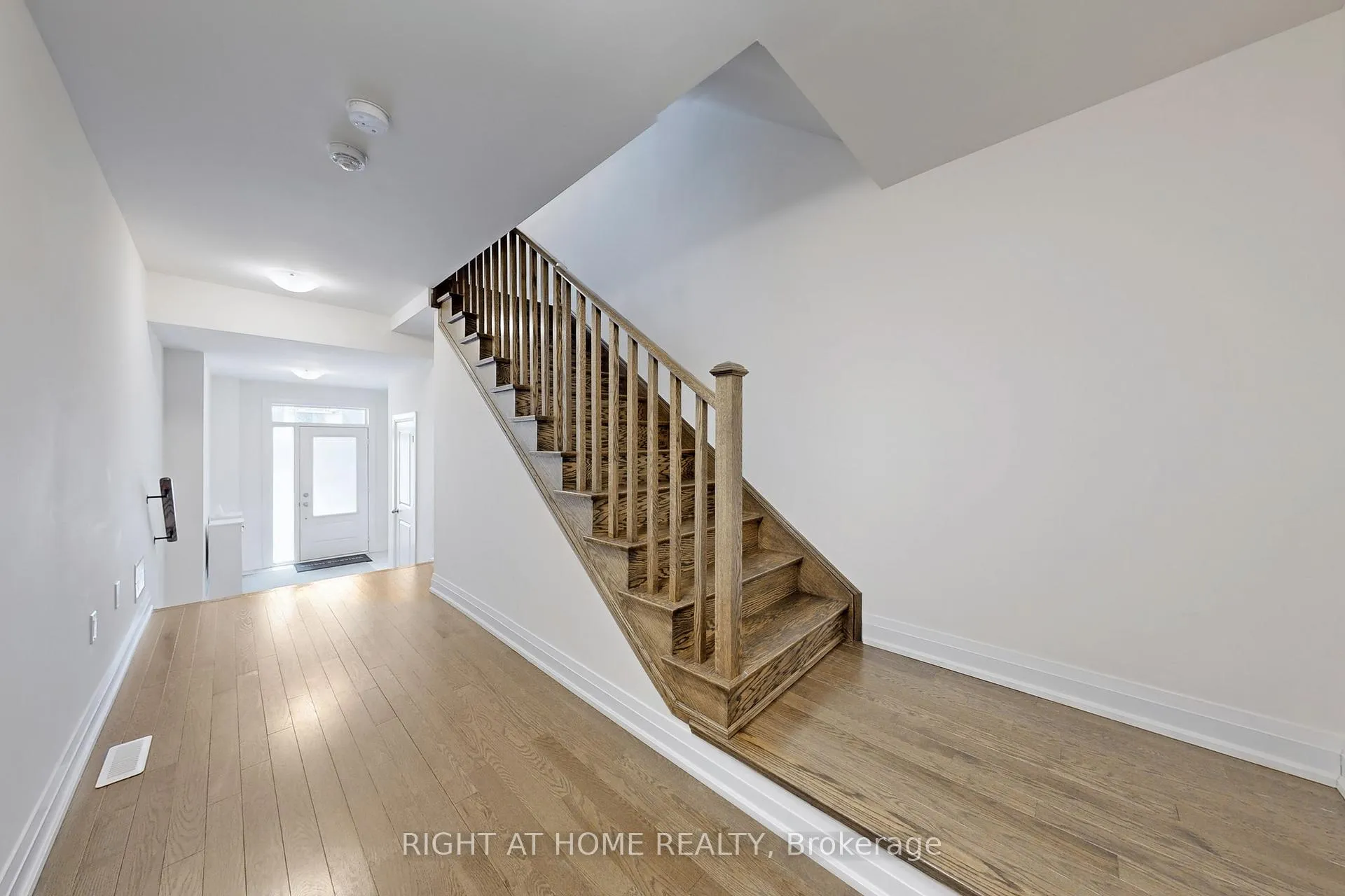 Photo 36 of 157 Blick Crescent, Aurora, Bayview Northeast — HOMEH