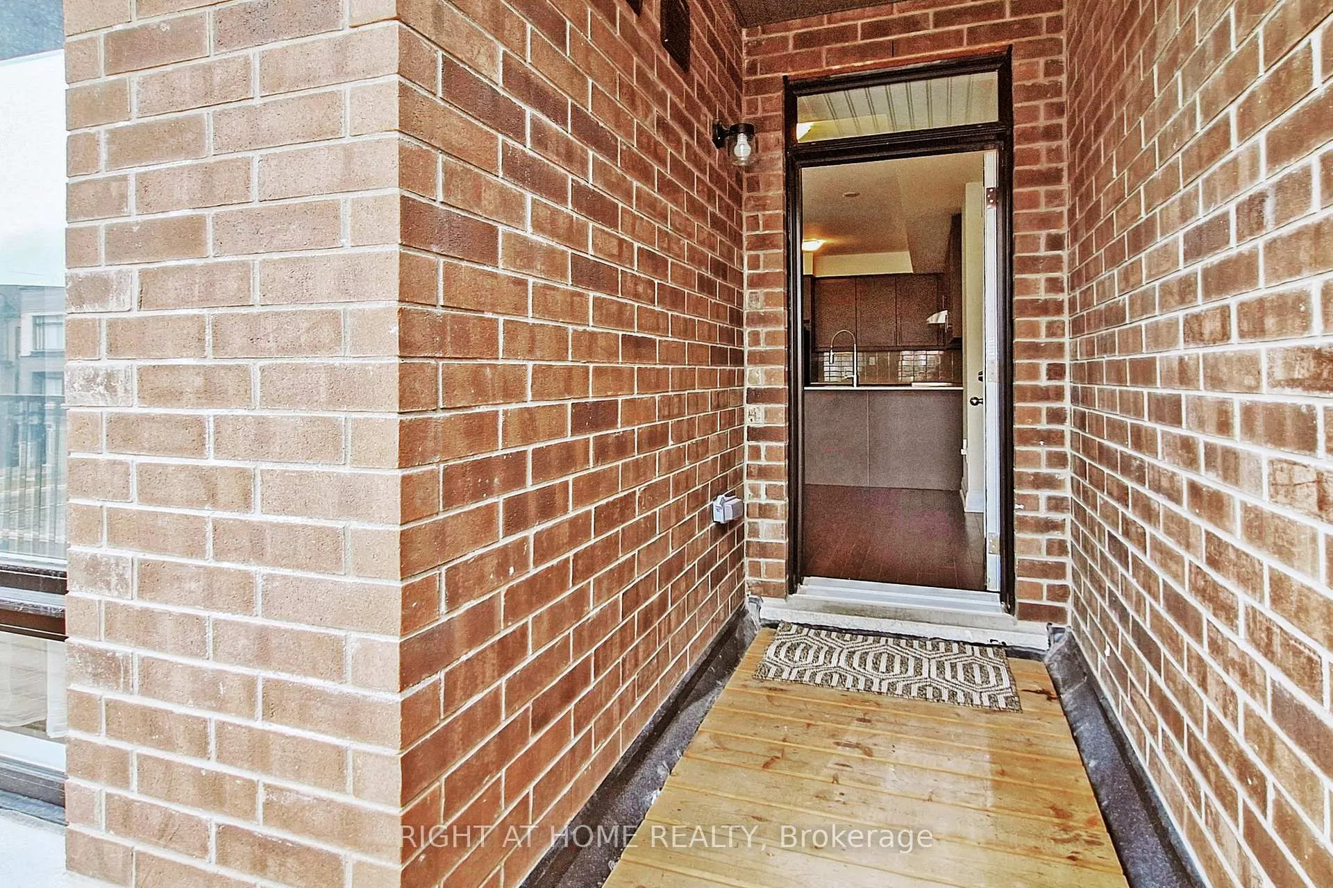 Photo 37 of 157 Blick Crescent, Aurora, Bayview Northeast — HOMEH