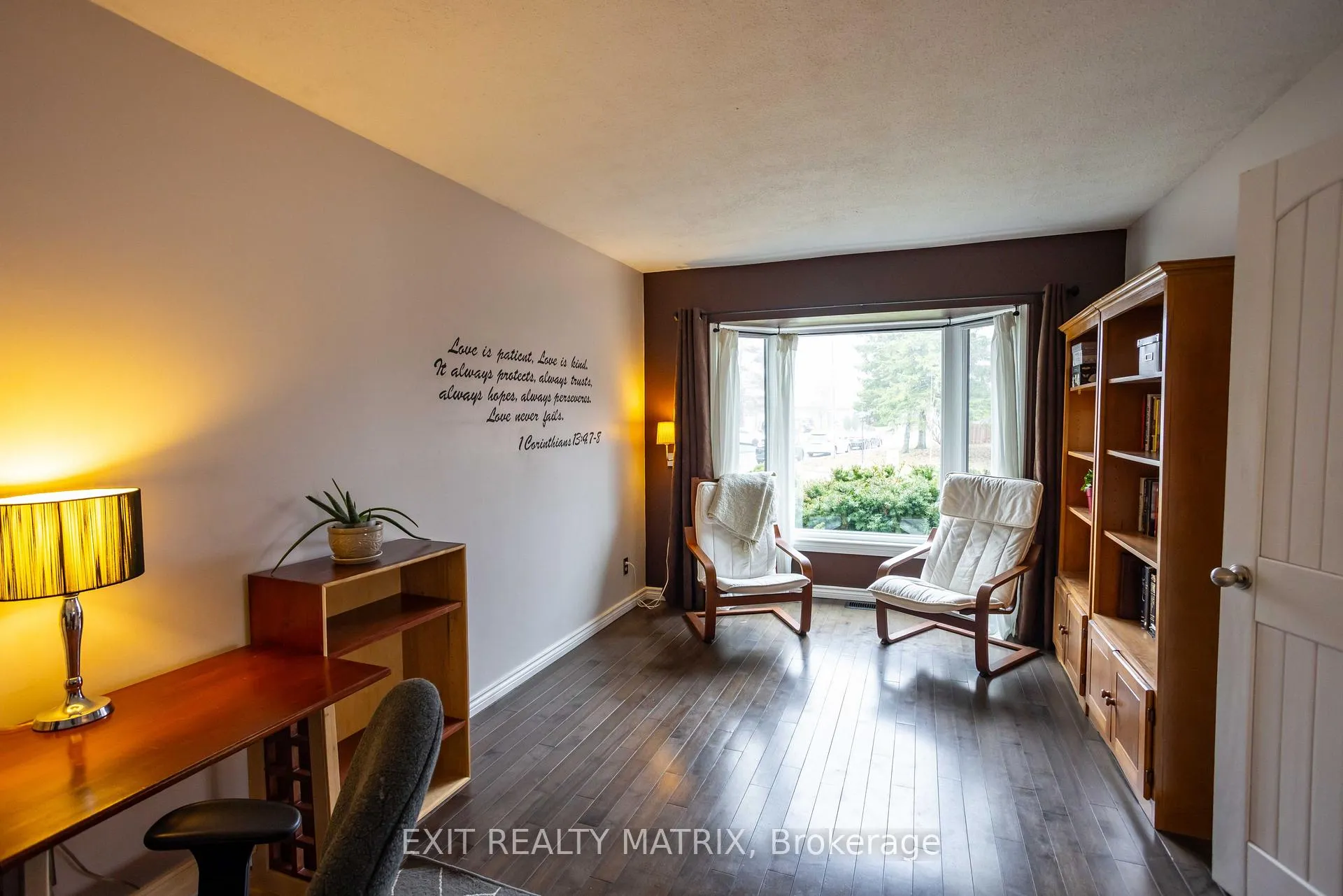 Photo 4 of 555 Apollo Way, Ottawa, Fallingbrook/Pineridge — HOMEH