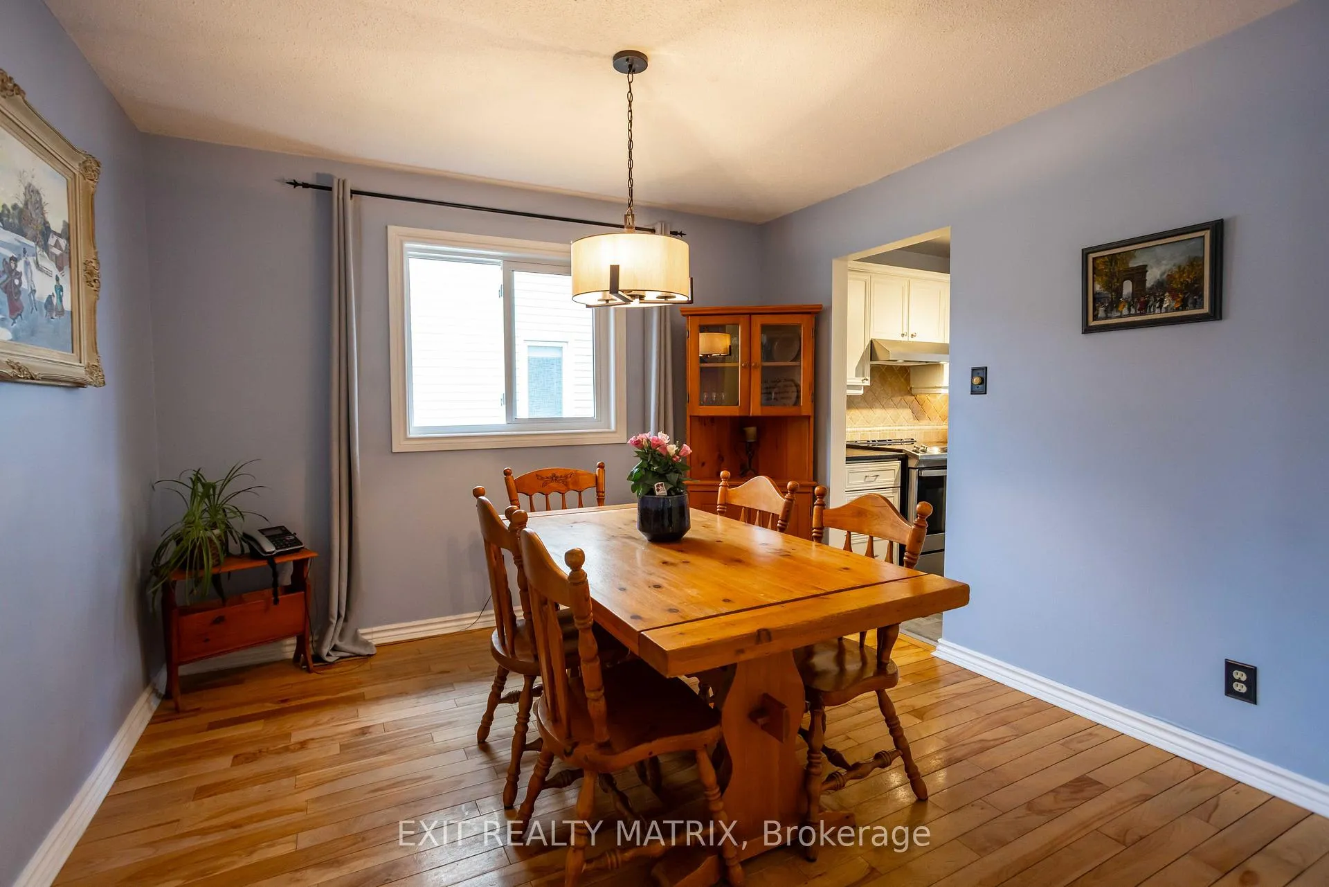 Photo 8 of 555 Apollo Way, Ottawa, Fallingbrook/Pineridge — HOMEH