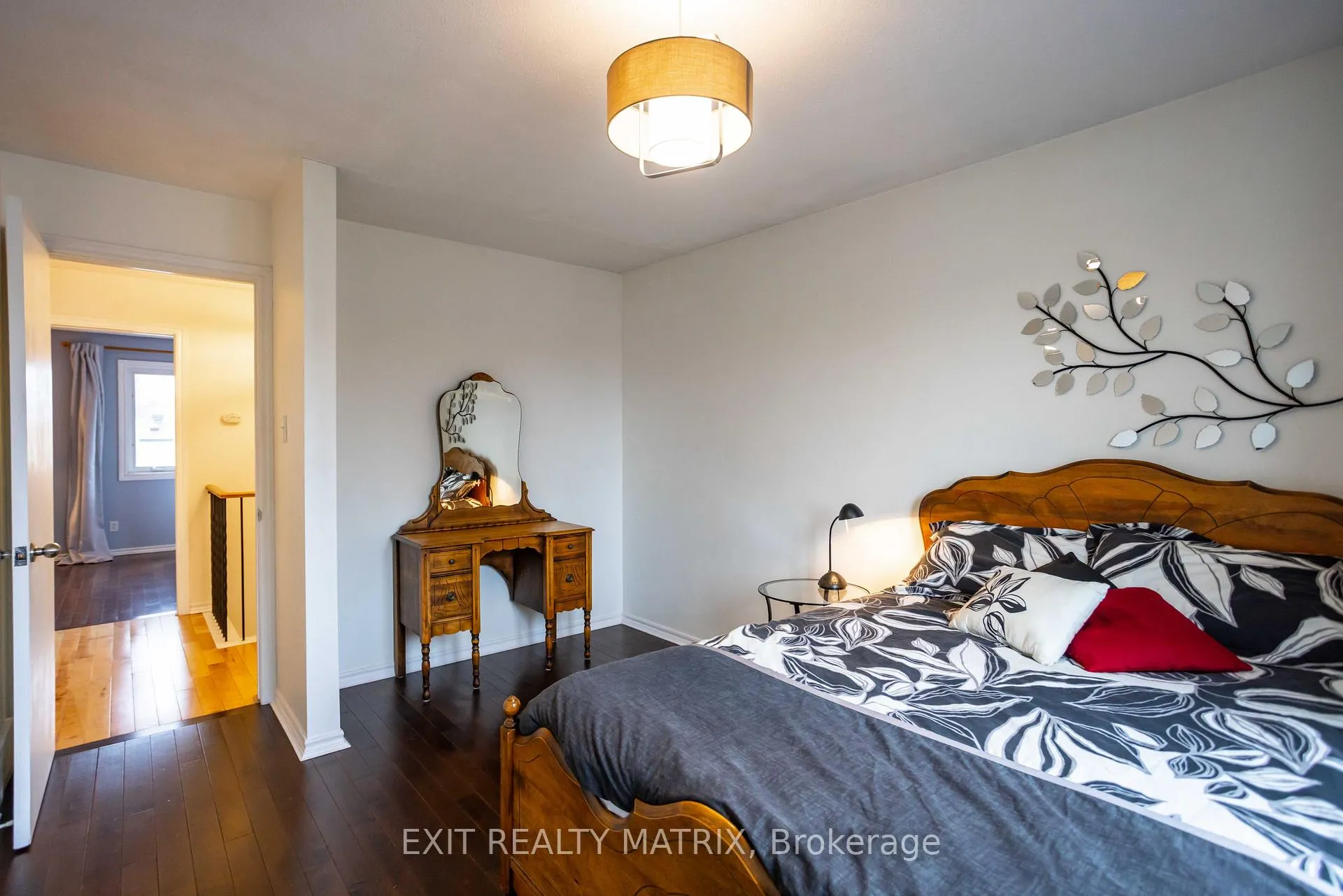 Photo 25 of 555 Apollo Way, Ottawa, Fallingbrook/Pineridge — HOMEH
