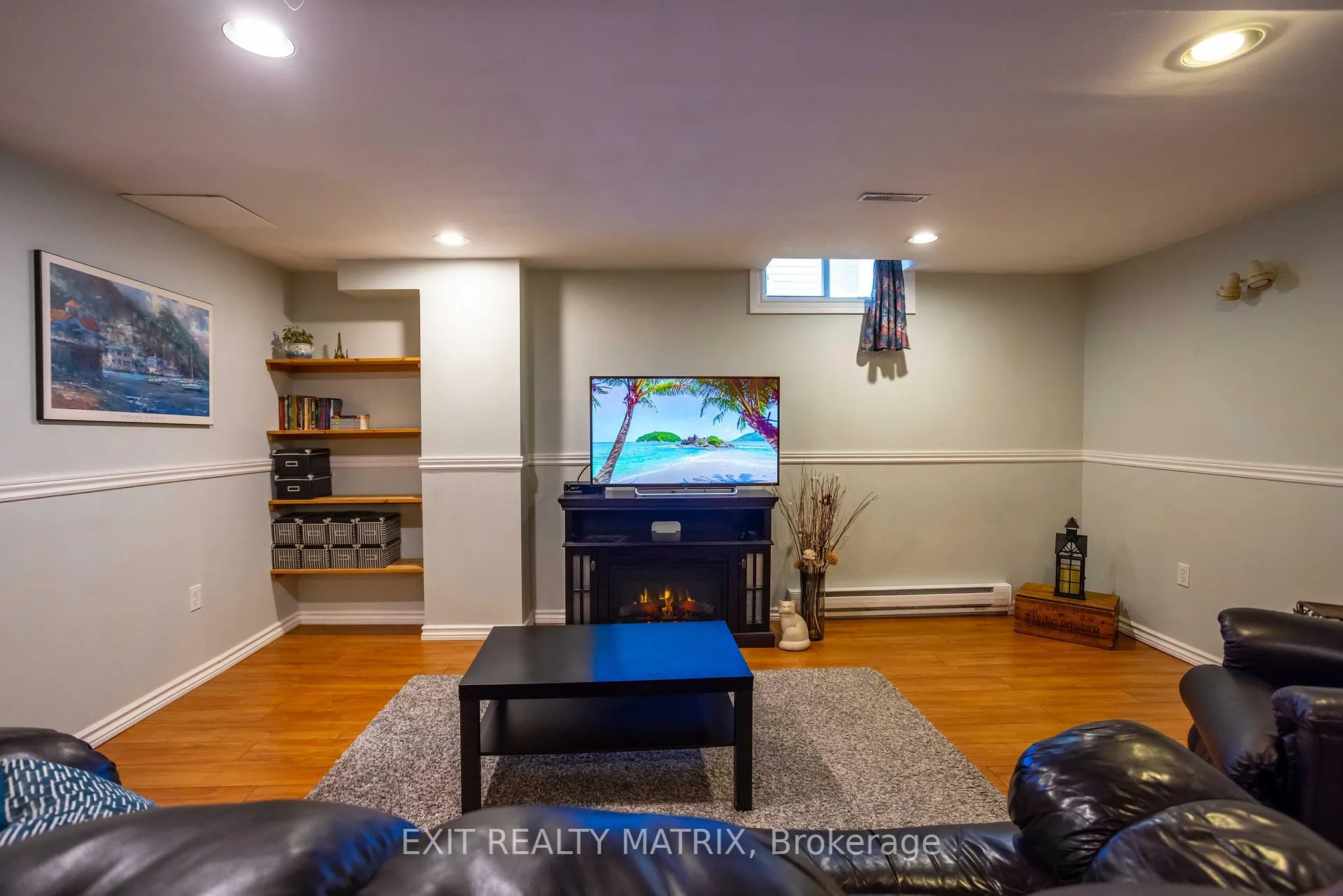 Photo 33 of 555 Apollo Way, Ottawa, Fallingbrook/Pineridge — HOMEH