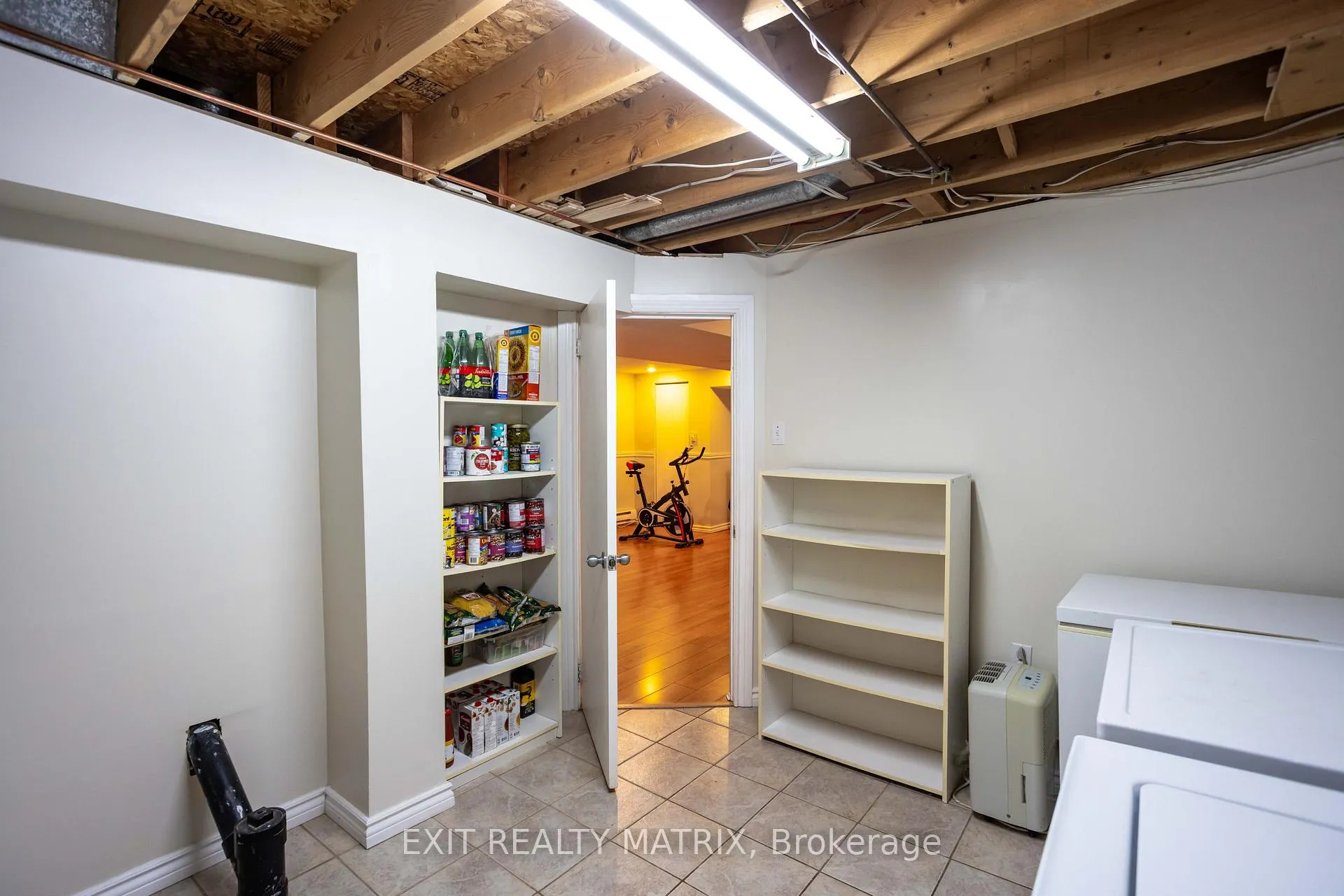 Photo 36 of 555 Apollo Way, Ottawa, Fallingbrook/Pineridge — HOMEH