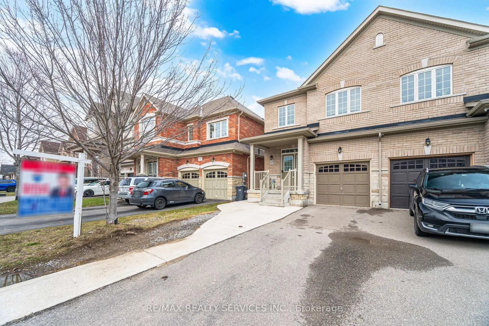 Photo 9 of 20 Blackberry Valley Crescent, Caledon, Rural Caledon — HOMEH
