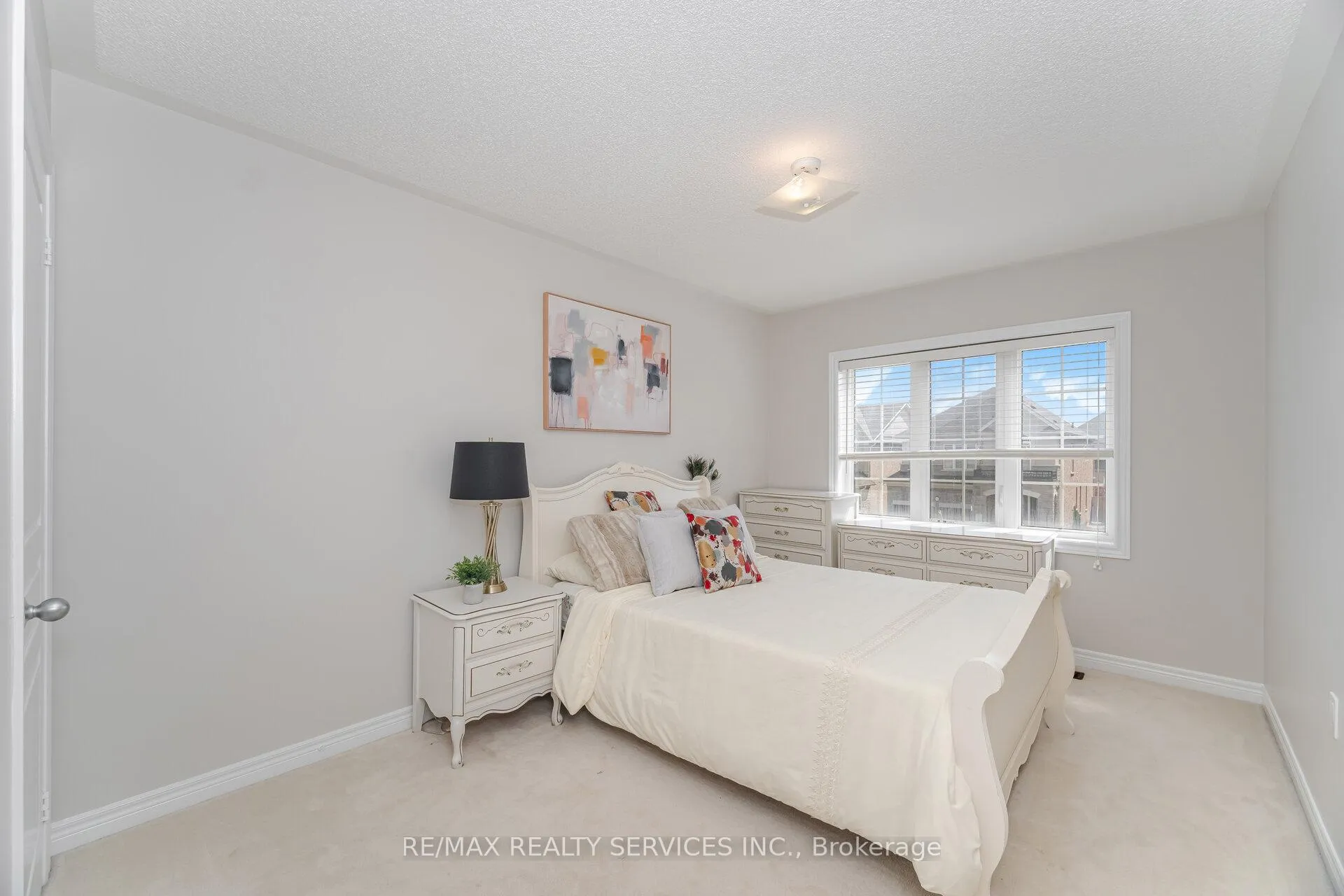 Photo 36 of 20 Blackberry Valley Crescent, Caledon, Rural Caledon — HOMEH