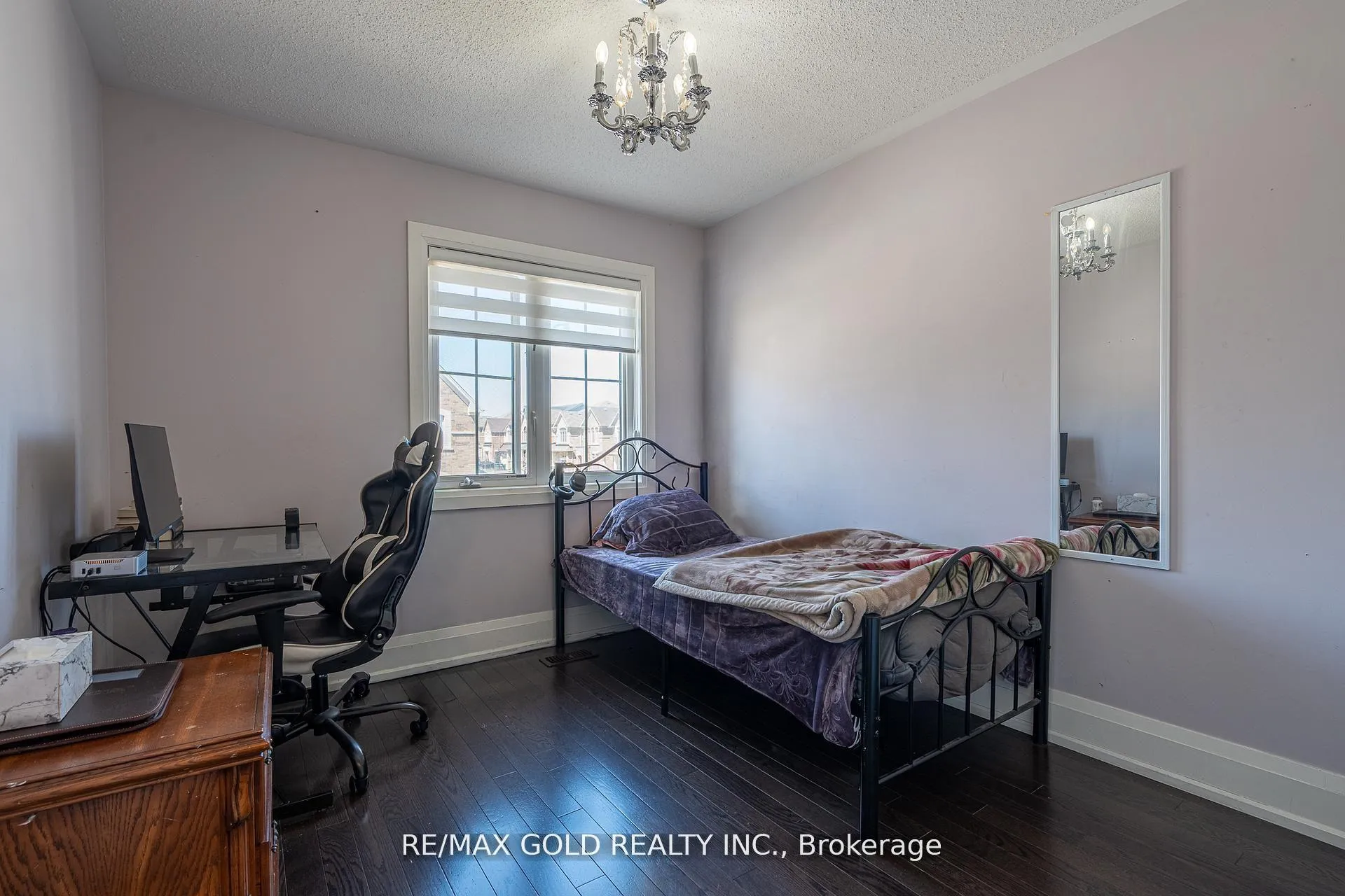 Photo 24 of 61 Yellowknife Road, Brampton, Sandringham-Wellington North — HOMEH