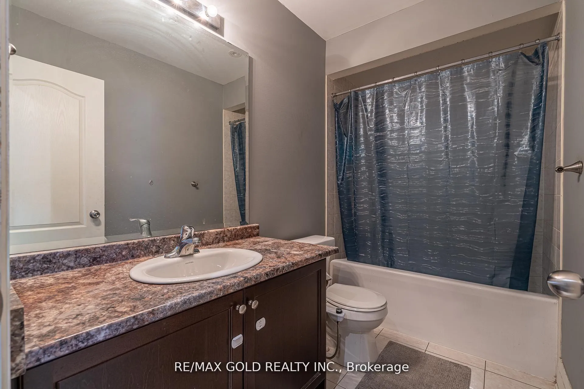 Photo 26 of 61 Yellowknife Road, Brampton, Sandringham-Wellington North — HOMEH