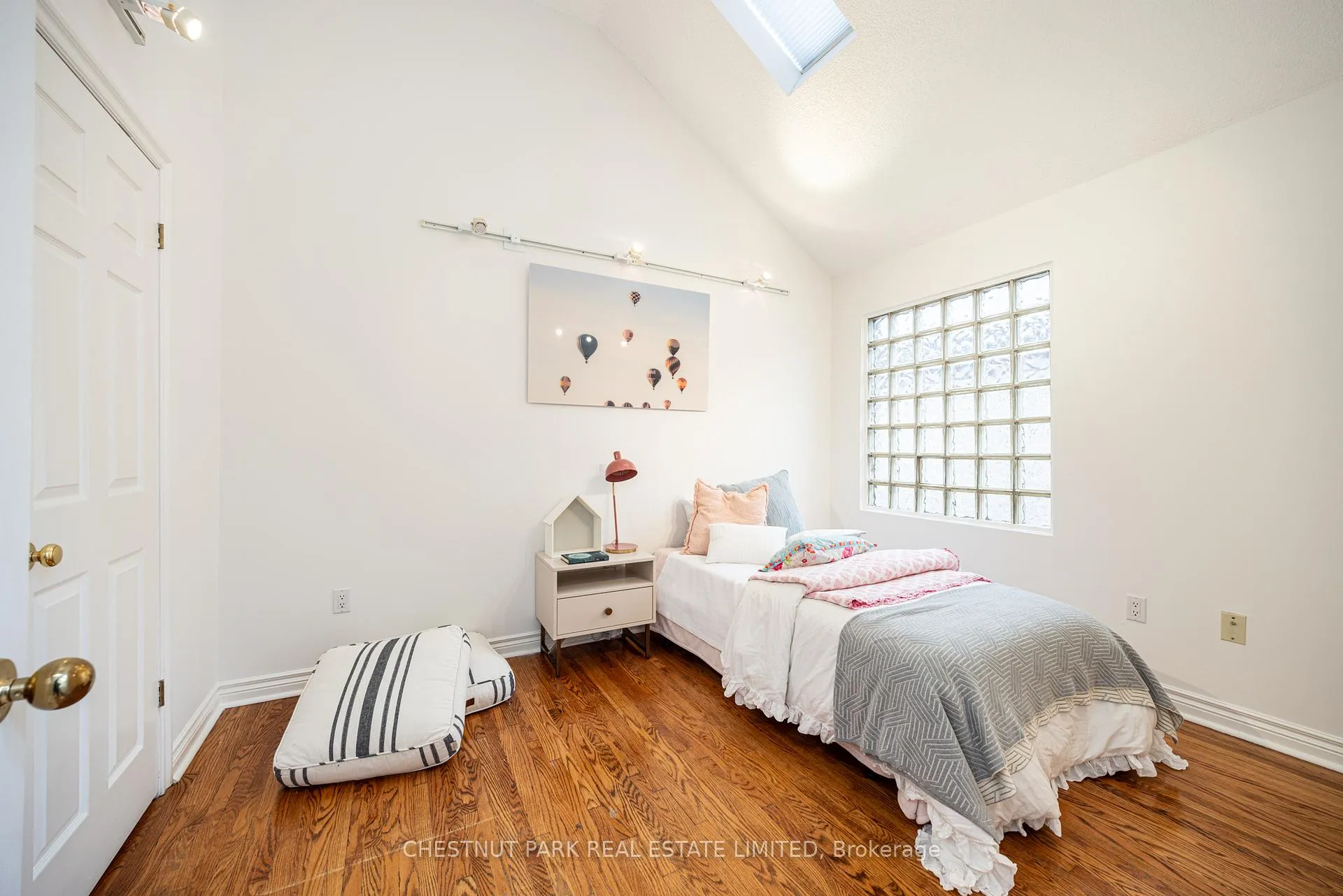 Photo 29 of 263 Erskine Avenue, Toronto, Mount Pleasant East — HOMEH