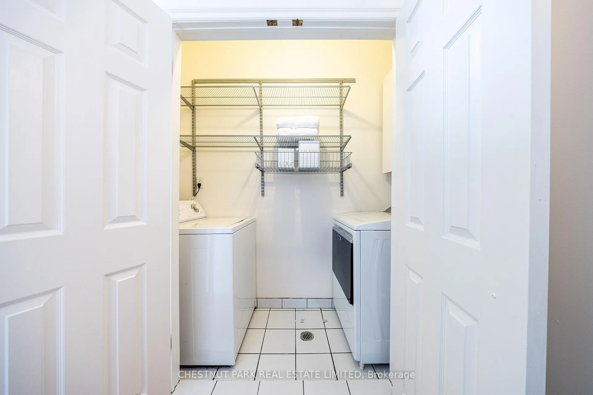 Photo 30 of 263 Erskine Avenue, Toronto, Mount Pleasant East — HOMEH