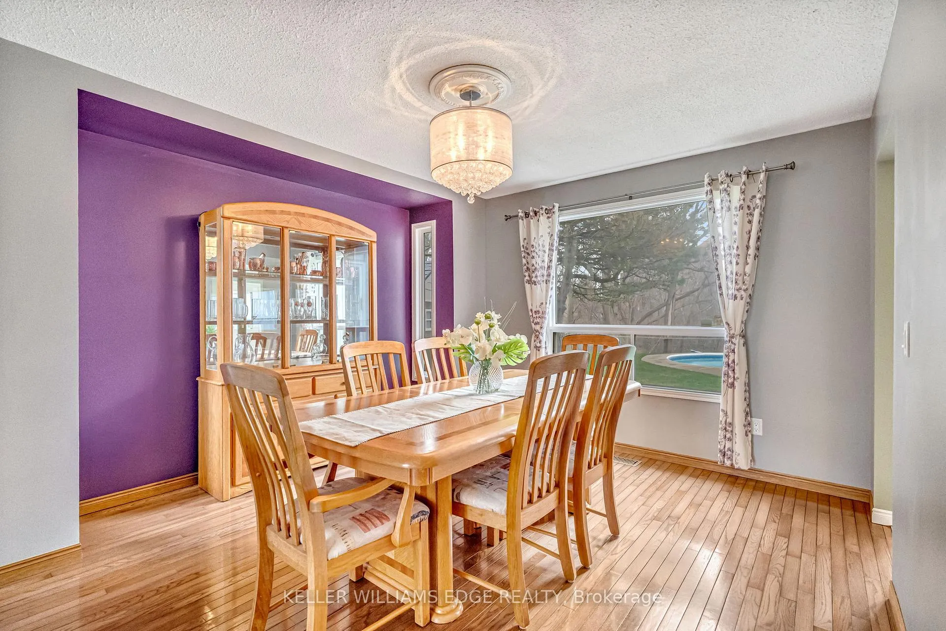 Photo 8 of 70 Strawberry Drive, Hamilton, Riverdale — HOMEH