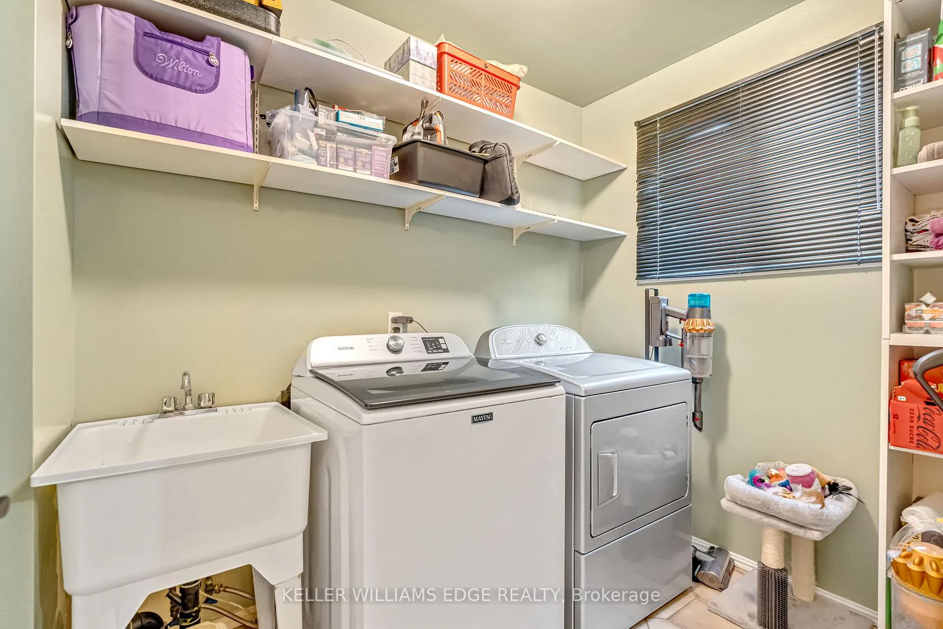 Photo 17 of 70 Strawberry Drive, Hamilton, Riverdale — HOMEH