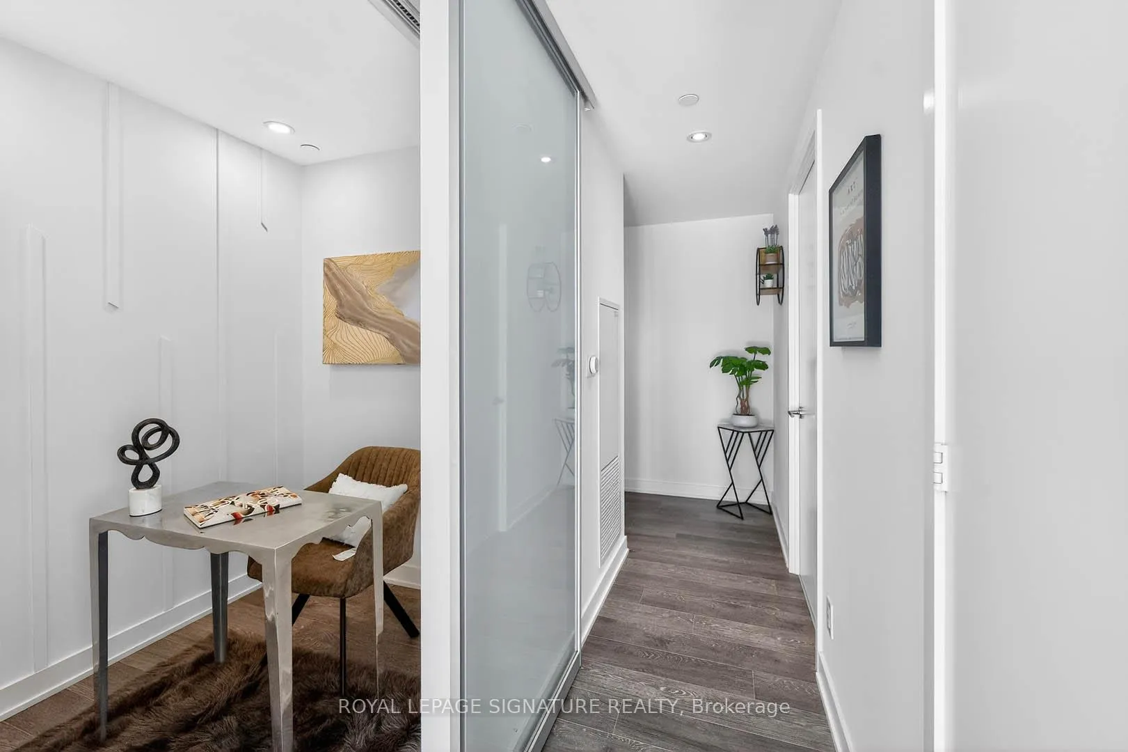 Photo 10 of Unit 1110, 185 Roehampton Avenue, Toronto, Mount Pleasant West — HOMEH
