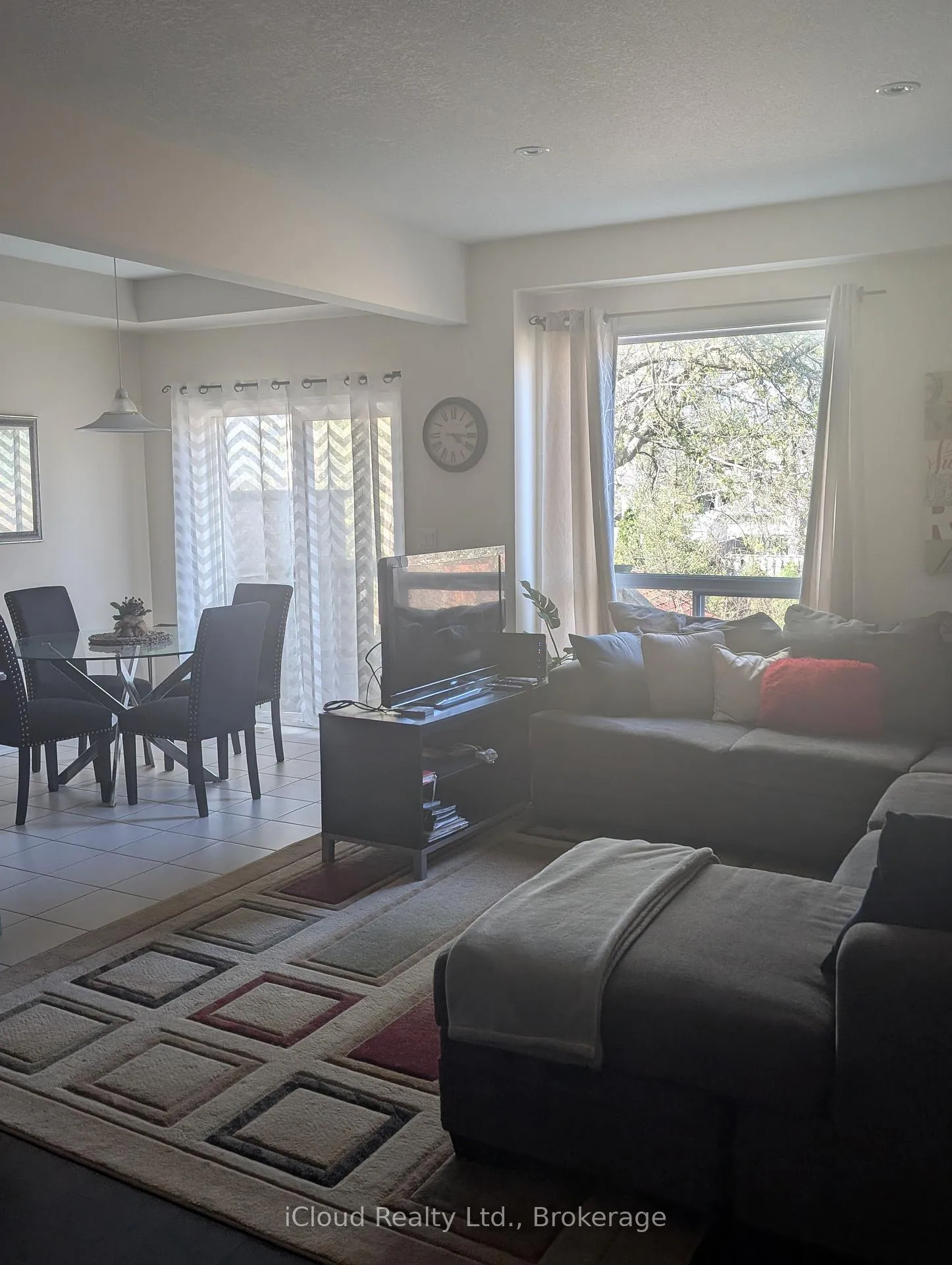 Photo 2 of Unit 6, 170 Palace Beach Trail, Hamilton, Lisgar — HOMEH