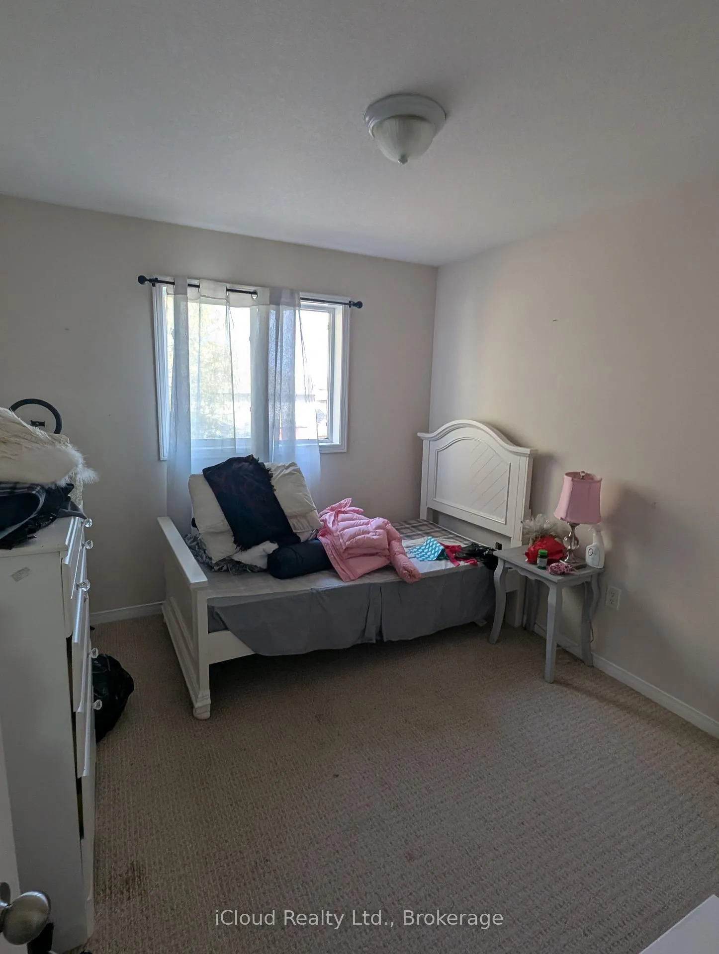 Photo 5 of Unit 6, 170 Palace Beach Trail, Hamilton, Lisgar — HOMEH