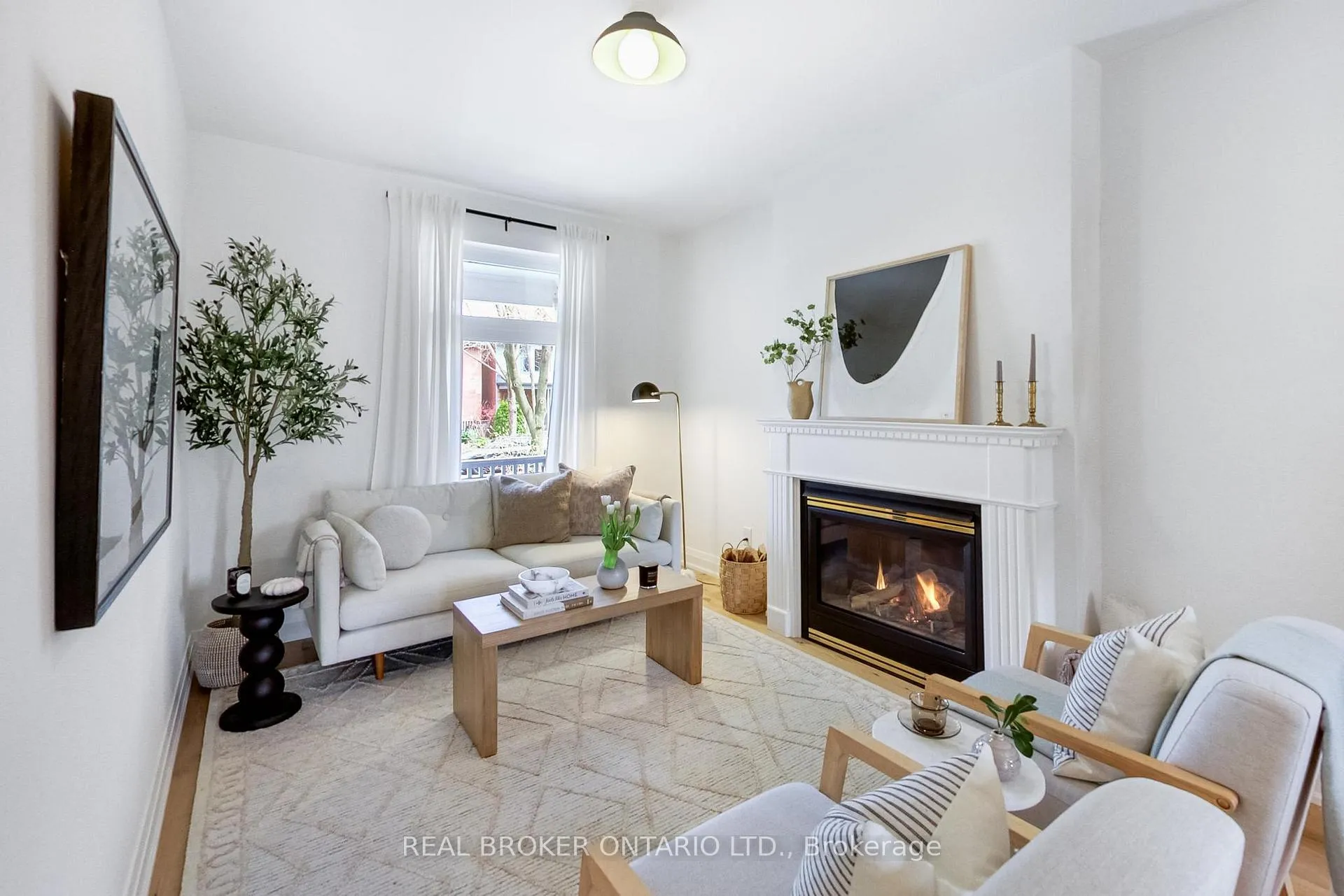 Photo 7 of 36 Fenwick Avenue, Toronto, North Riverdale — HOMEH
