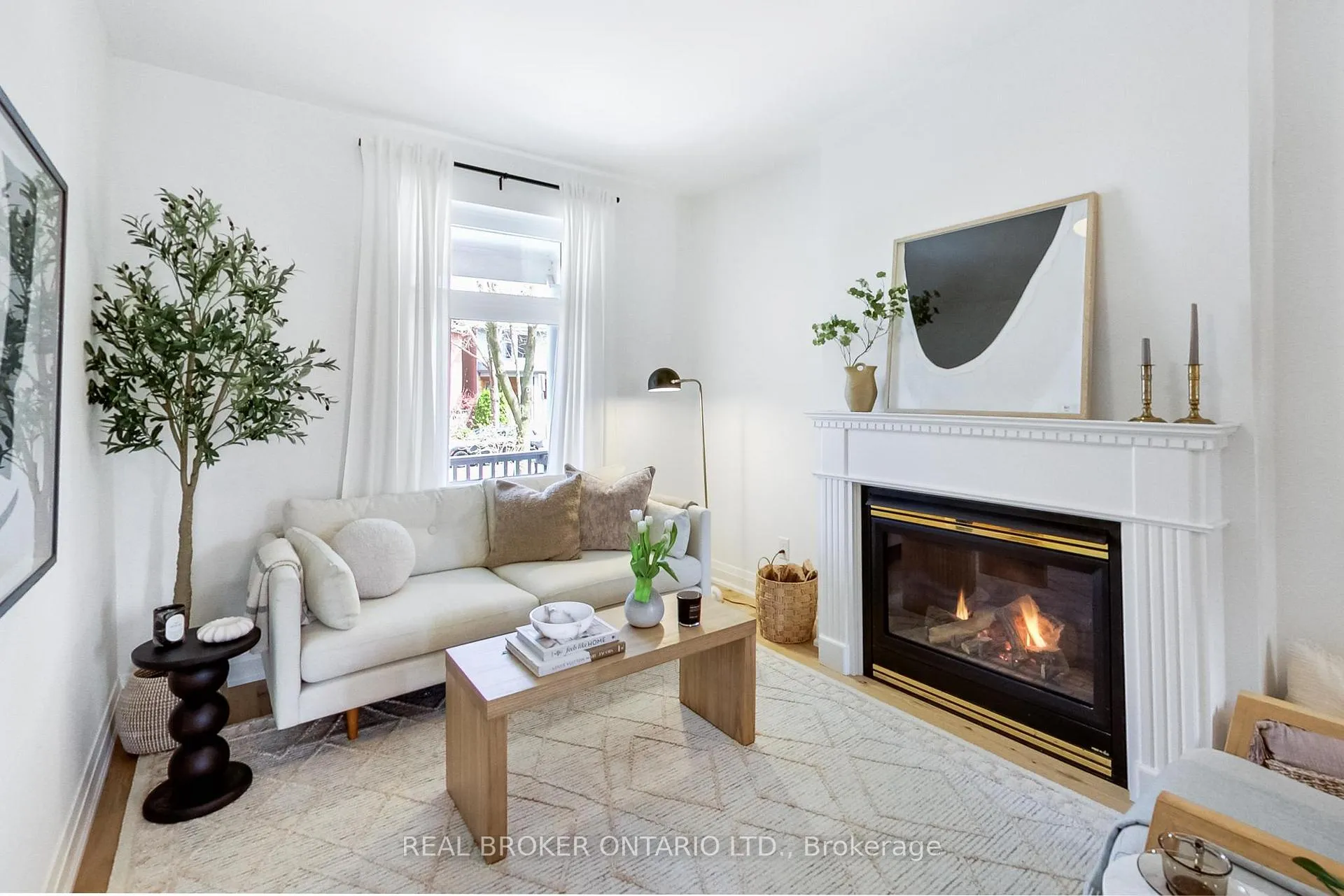 Photo 8 of 36 Fenwick Avenue, Toronto, North Riverdale — HOMEH