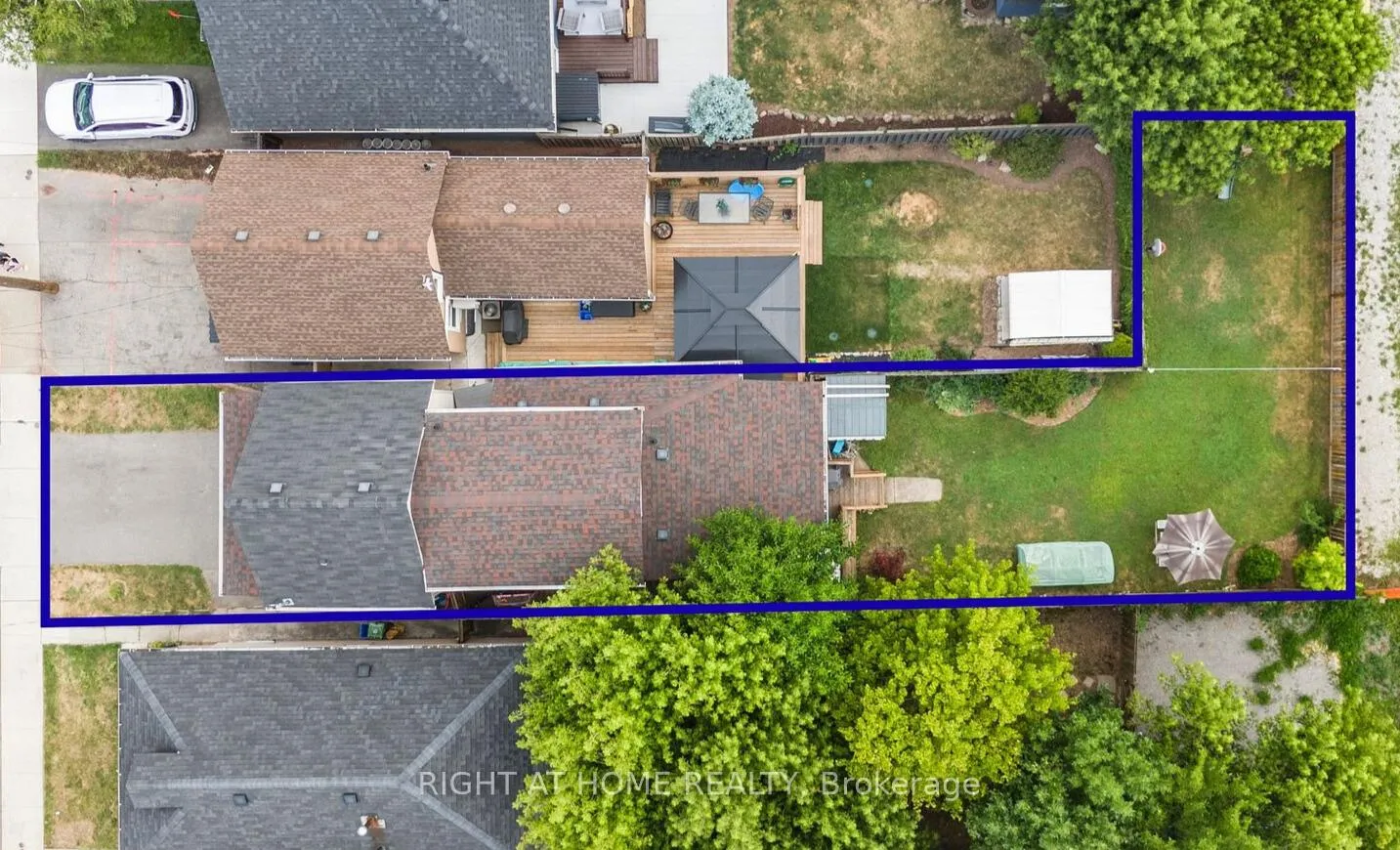 Photo 2 of 71 Robins Avenue, Hamilton, Crown Point — HOMEH