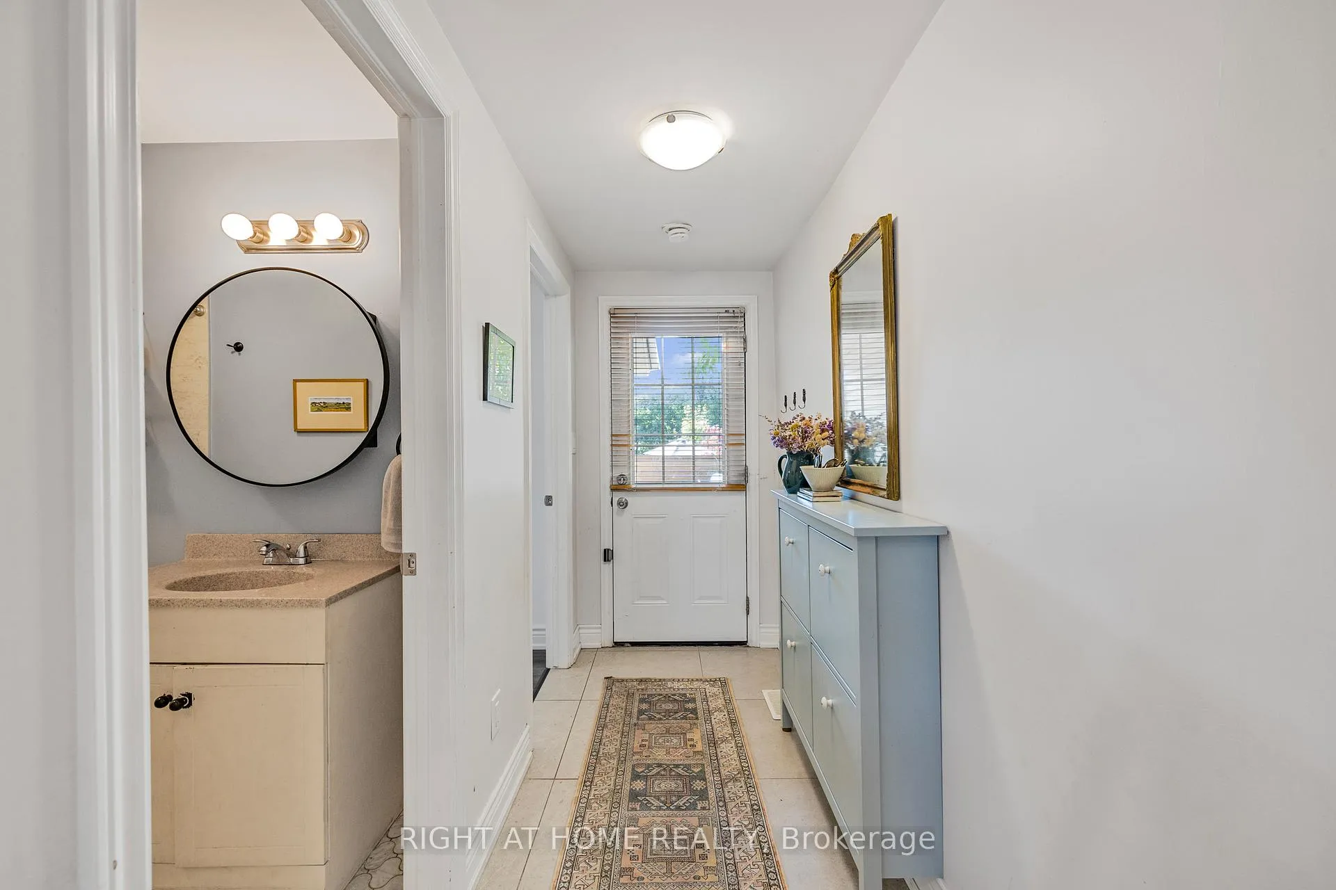 Photo 11 of 71 Robins Avenue, Hamilton, Crown Point — HOMEH