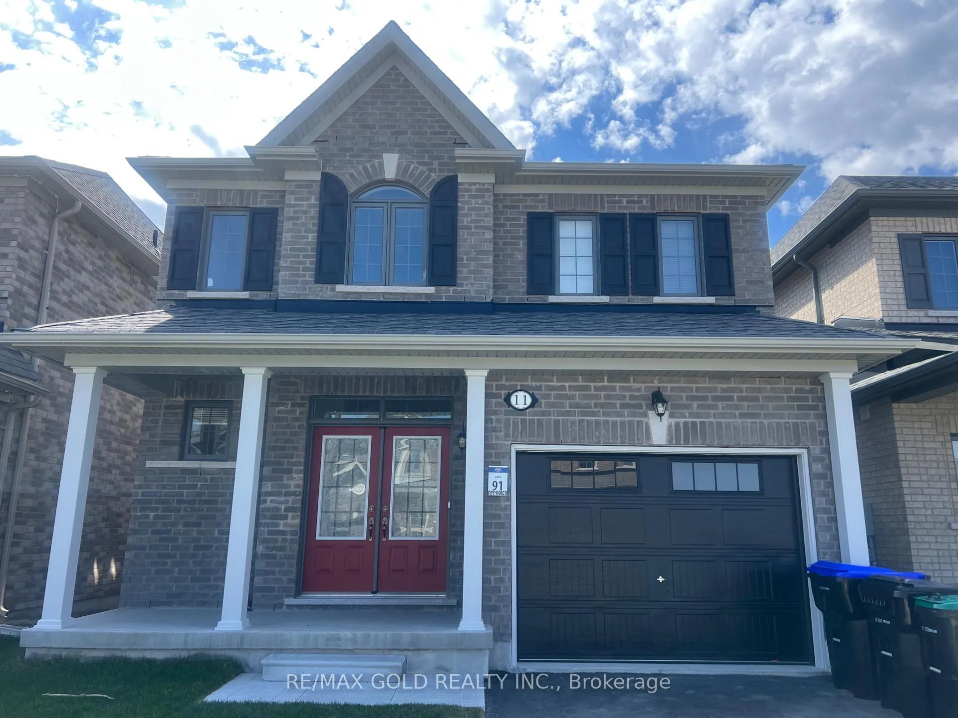 Photo 1 of 11 Fenn Crescent, New Tecumseth, Rural New Tecumseth — HOMEH