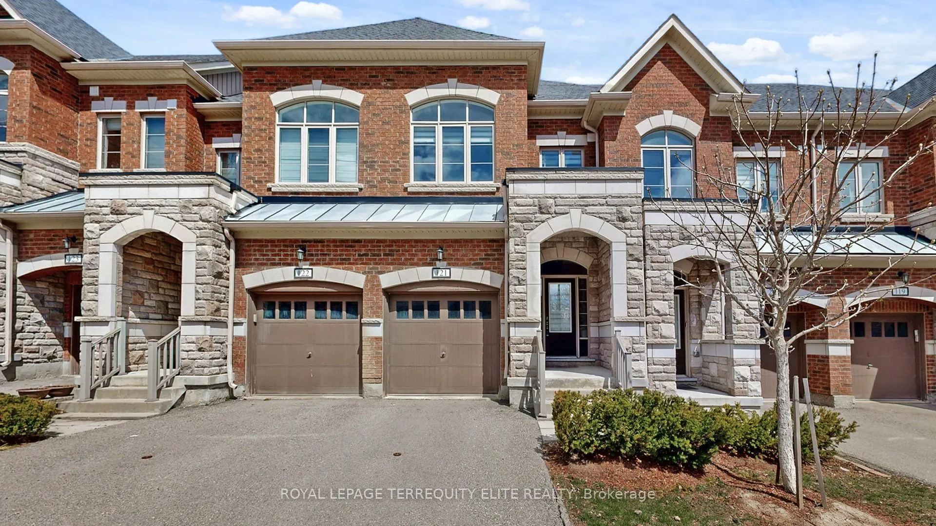 Photo 2 of Unit 121, 1331 Major Mackenzie Drive, Vaughan, Patterson — HOMEH