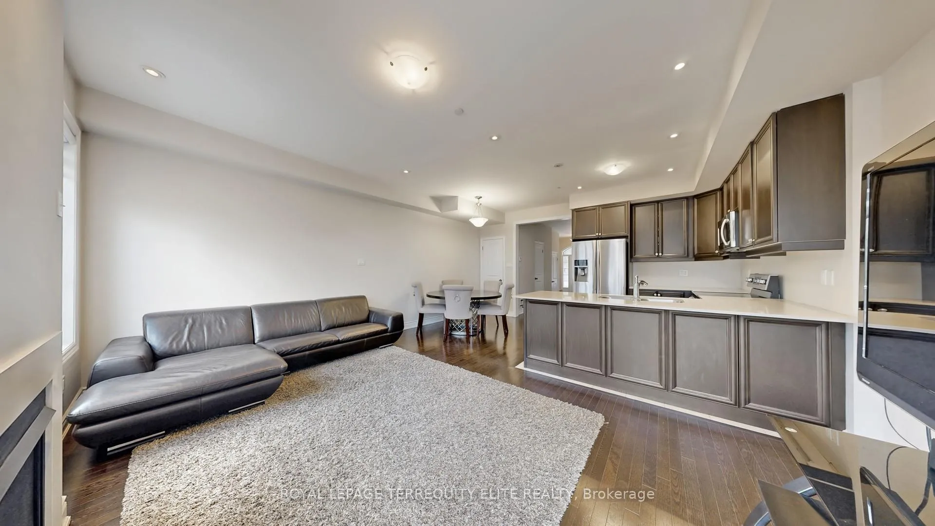 Photo 8 of Unit 121, 1331 Major Mackenzie Drive, Vaughan, Patterson — HOMEH