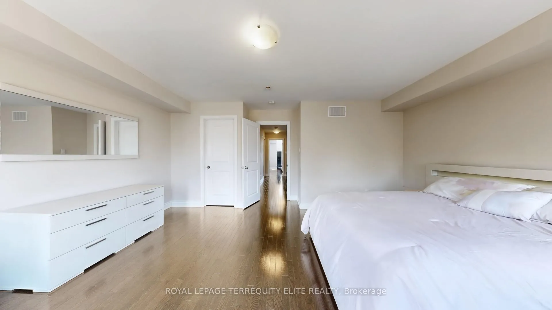 Photo 20 of Unit 121, 1331 Major Mackenzie Drive, Vaughan, Patterson — HOMEH