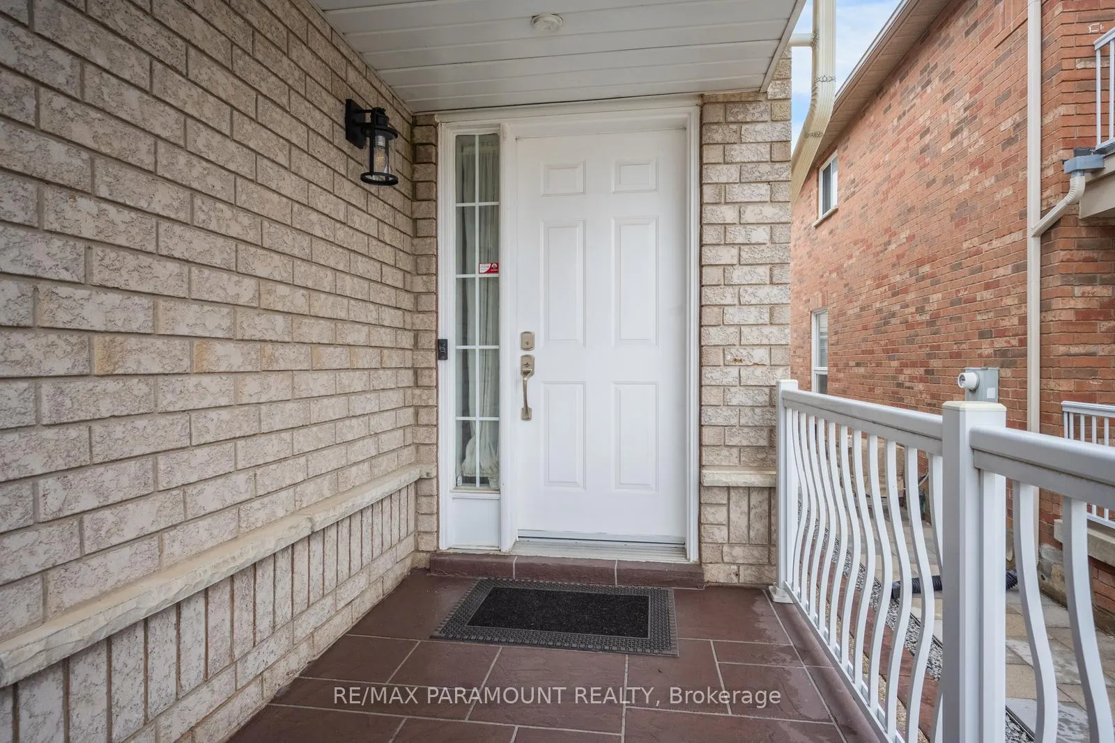 Photo 3 of 79 Porchlight Road, Brampton, Fletcher's Creek Village — HOMEH