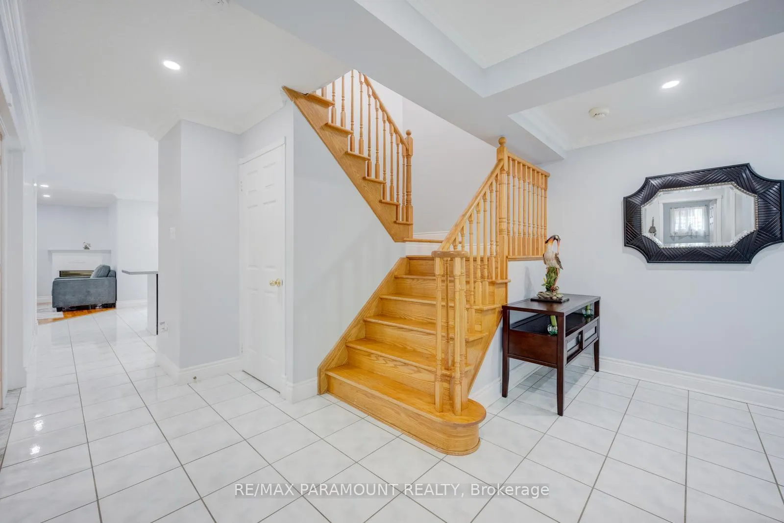 Photo 4 of 79 Porchlight Road, Brampton, Fletcher's Creek Village — HOMEH