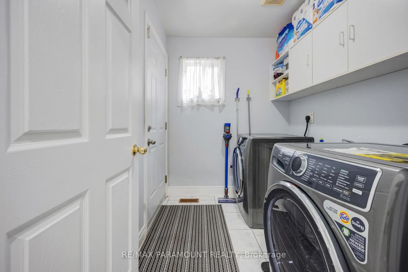 Photo 19 of 79 Porchlight Road, Brampton, Fletcher's Creek Village — HOMEH
