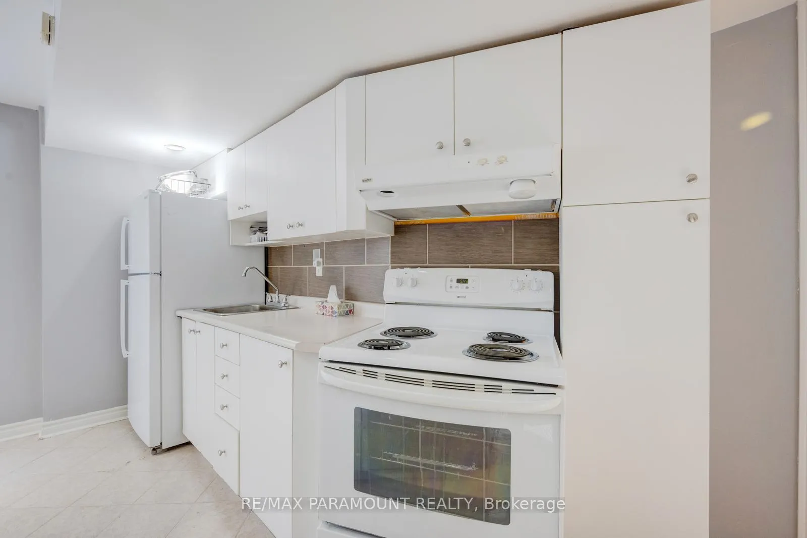 Photo 36 of 79 Porchlight Road, Brampton, Fletcher's Creek Village — HOMEH
