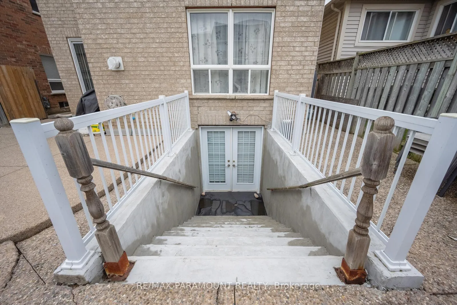 Photo 43 of 79 Porchlight Road, Brampton, Fletcher's Creek Village — HOMEH