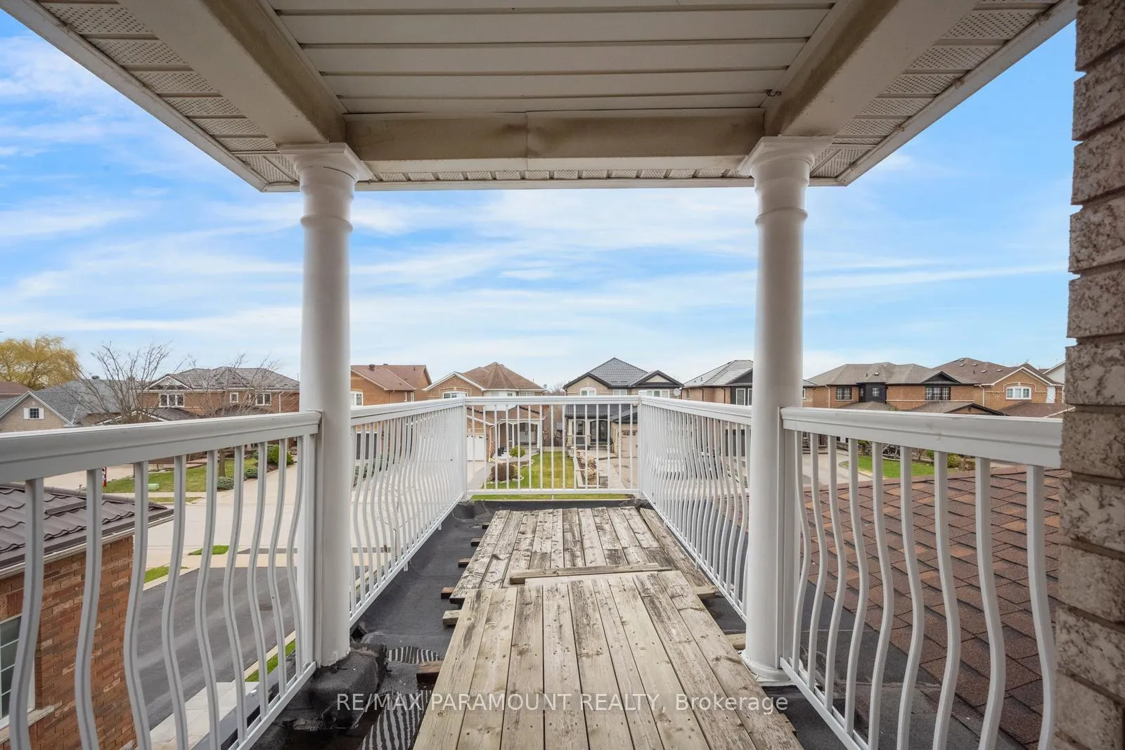 Photo 49 of 79 Porchlight Road, Brampton, Fletcher's Creek Village — HOMEH