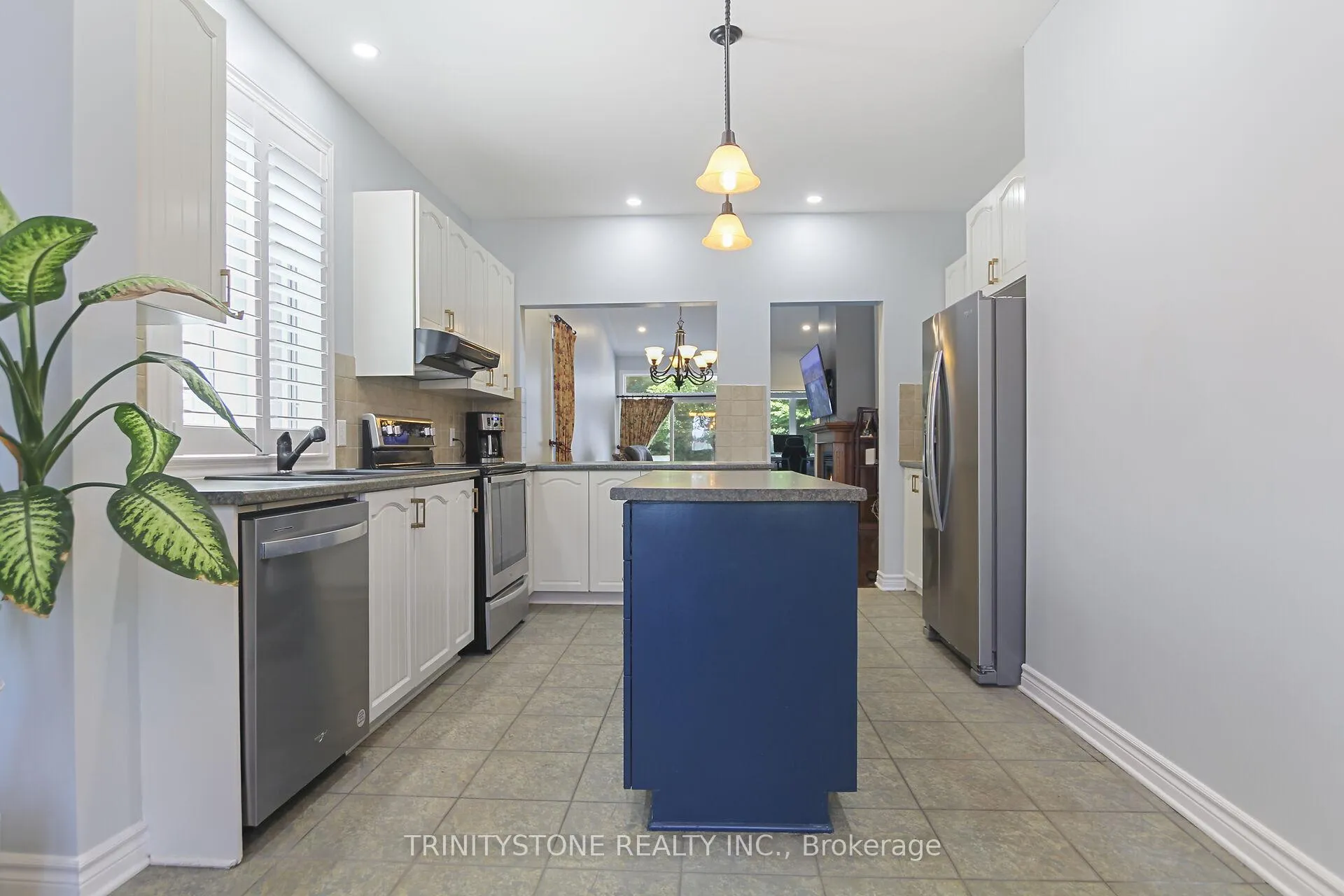 Photo 8 of 422 Statewood Drive, Ottawa, Kanata - Morgan's Grant/South March — HOMEH