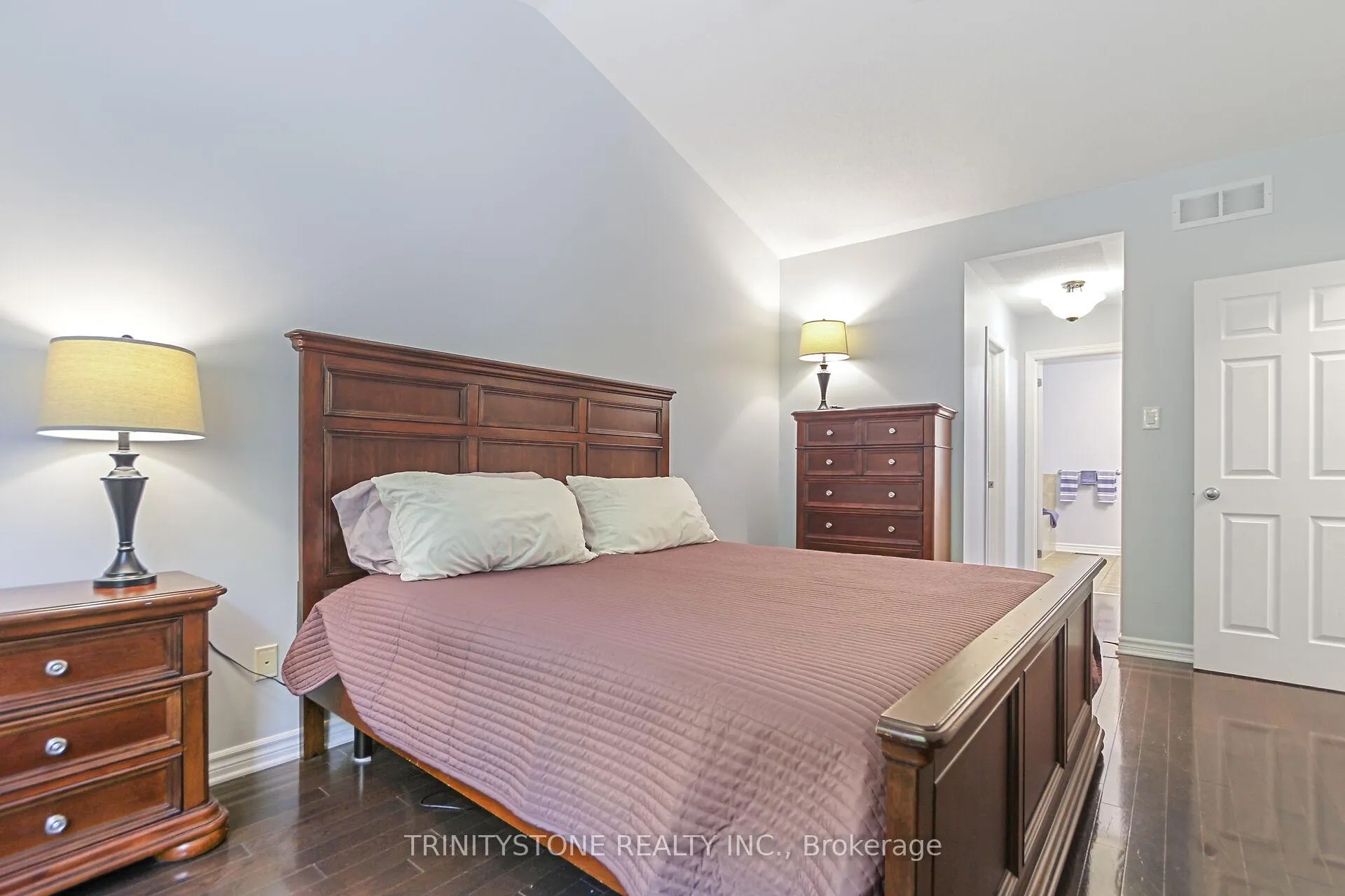 Photo 24 of 422 Statewood Drive, Ottawa, Kanata - Morgan's Grant/South March — HOMEH